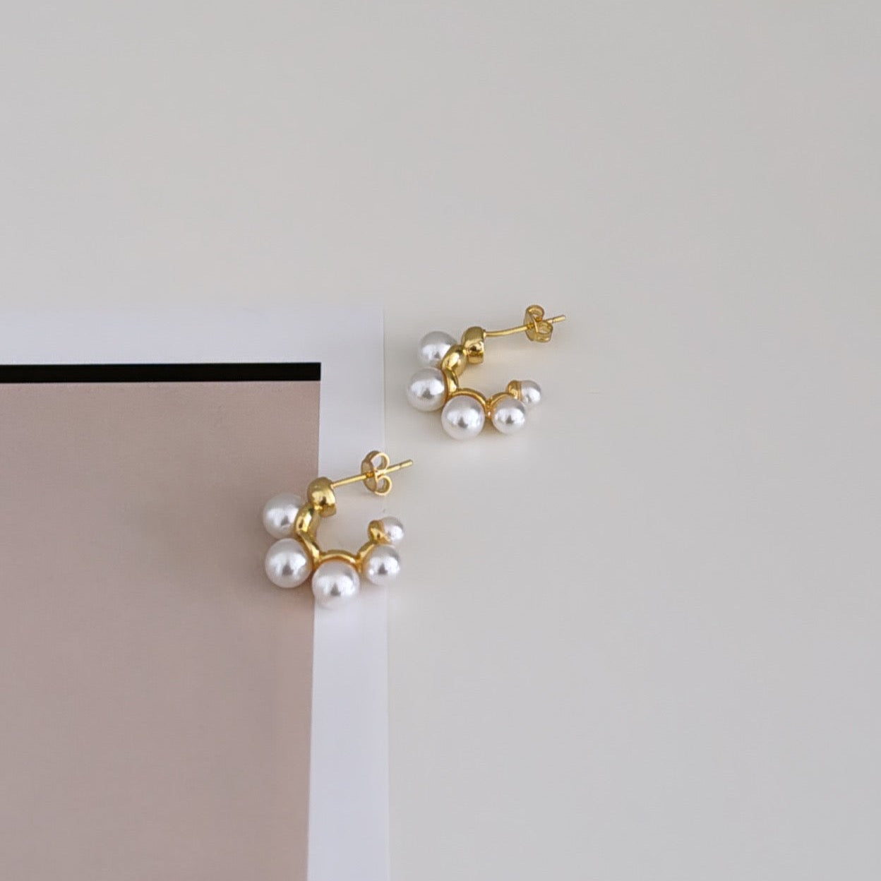 Pearls Mini Hoops