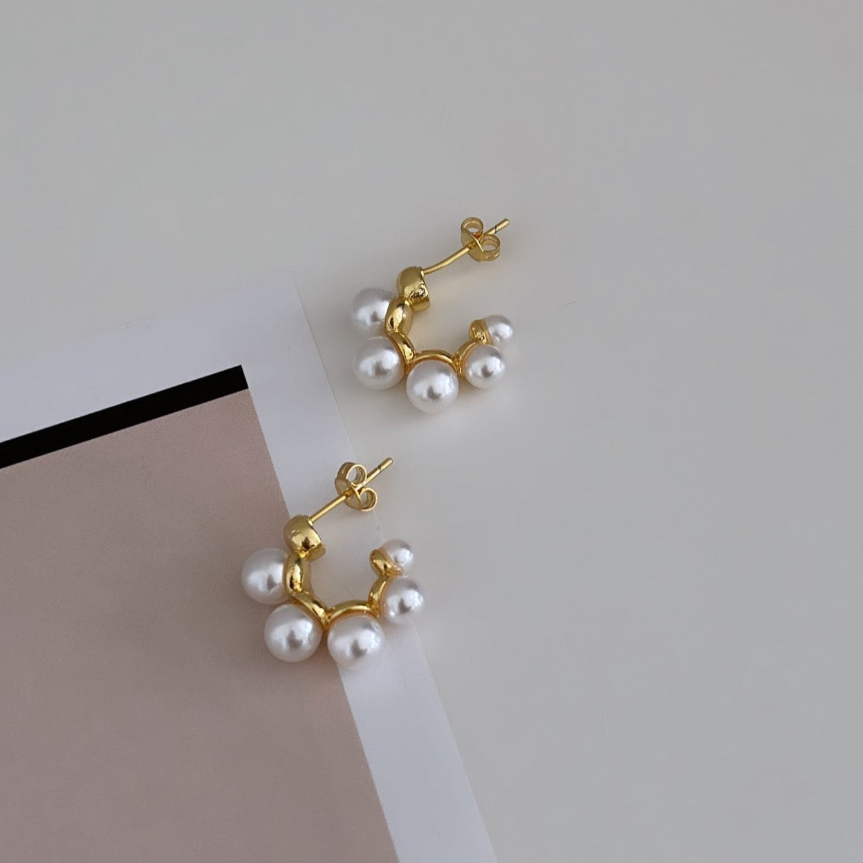 Pearls Mini Hoops
