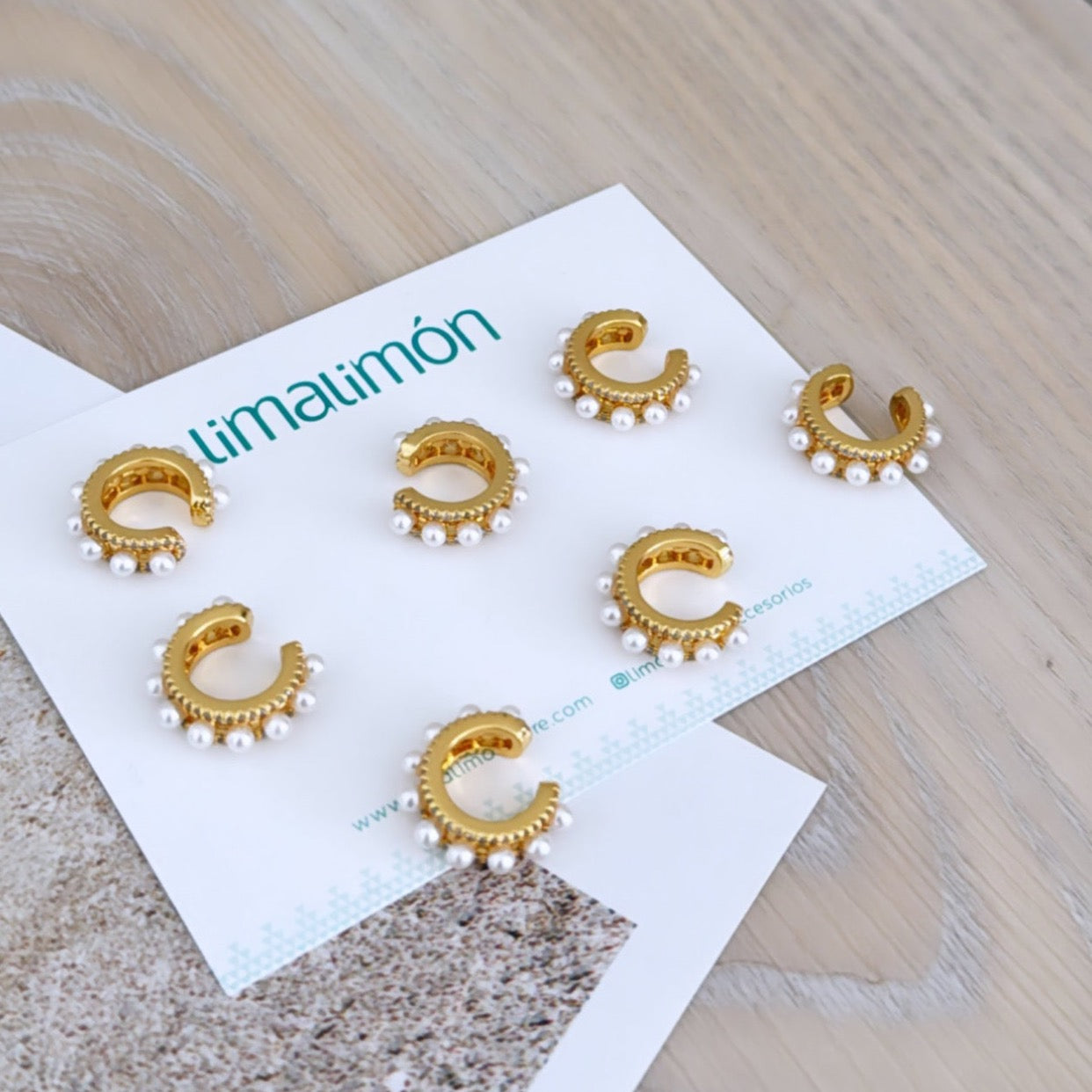 Pearls Ear Cuff