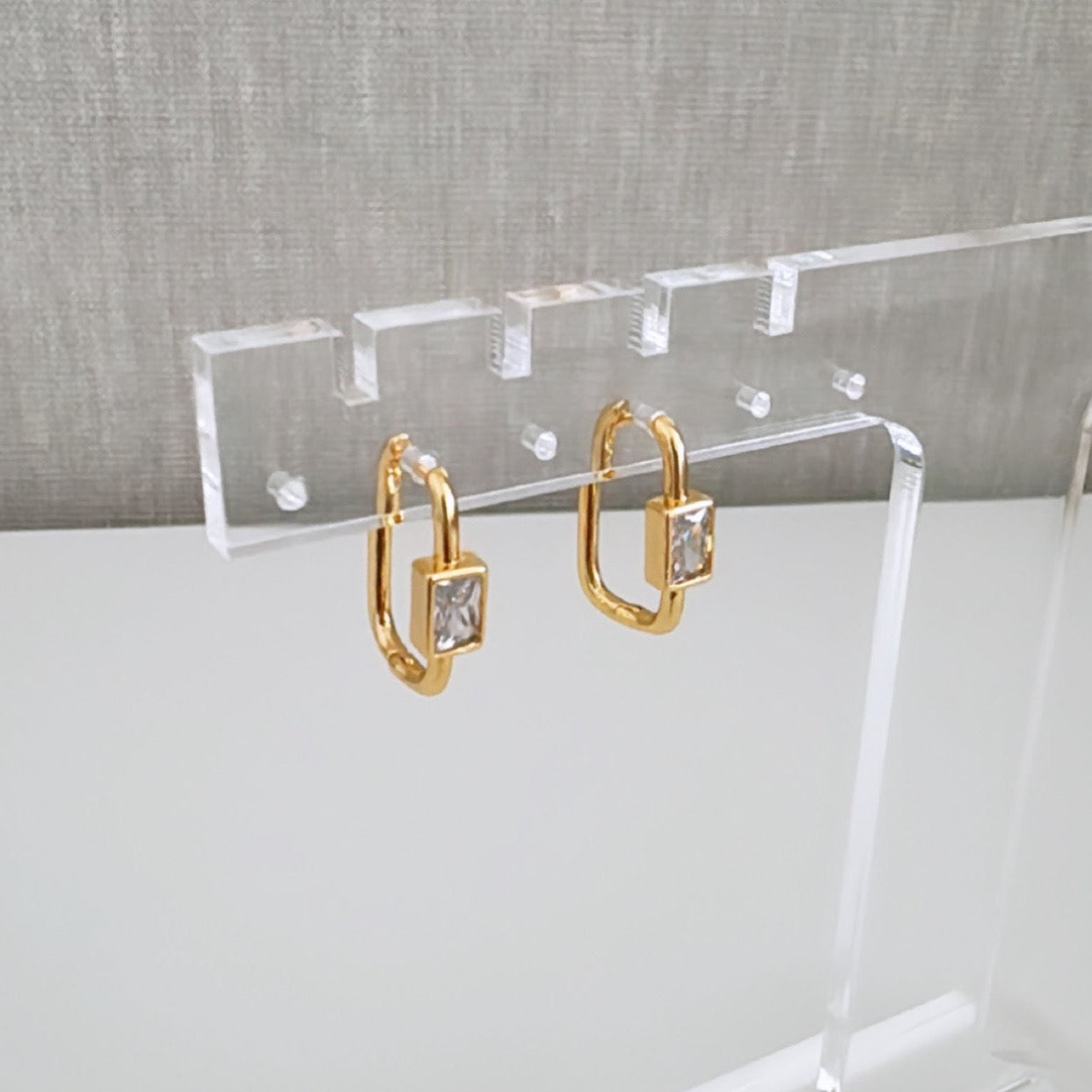 Gold Zirconia Earring