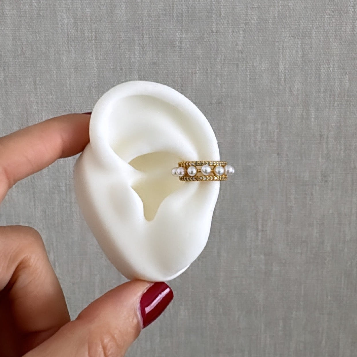 Pearls Ear Cuff