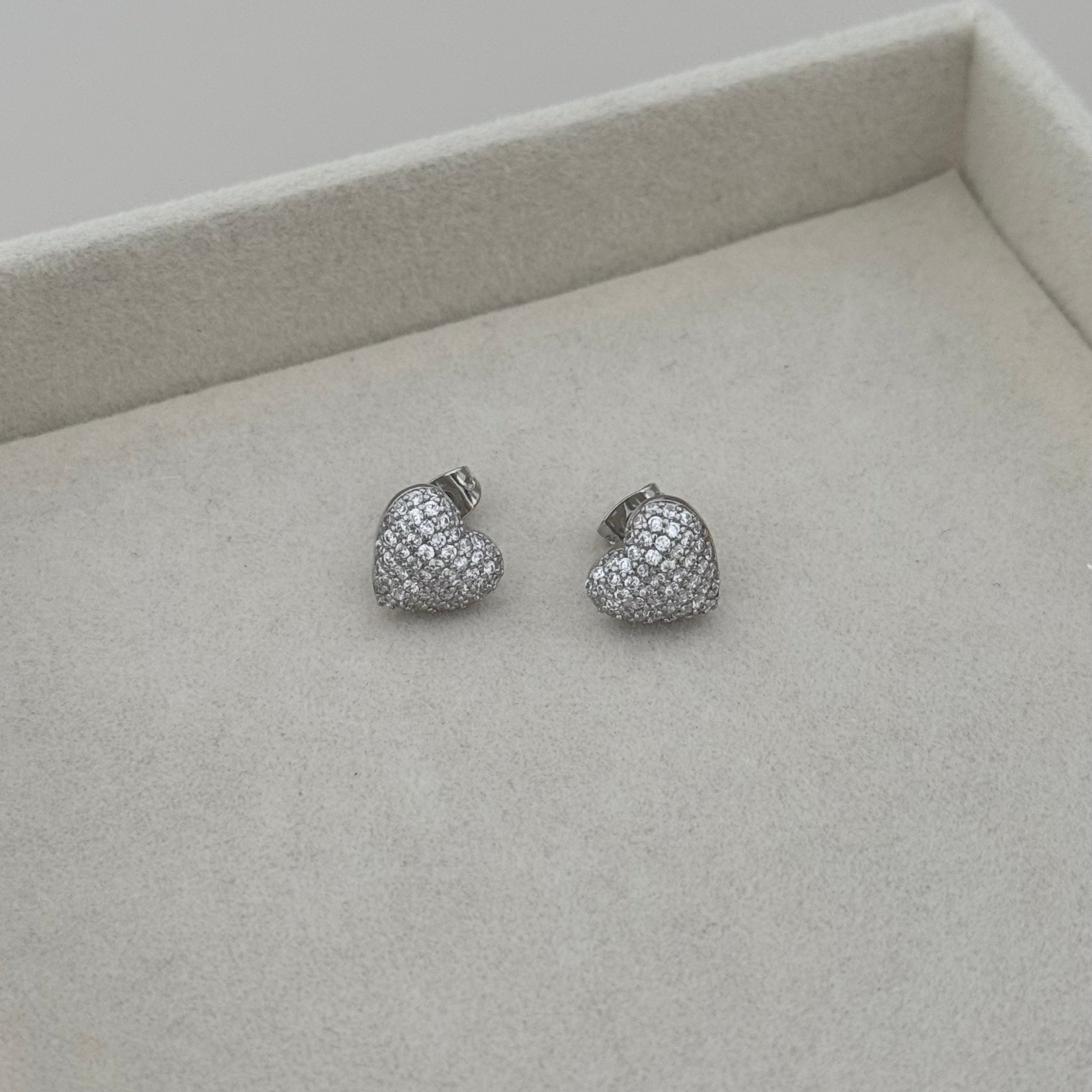 Heart Stud