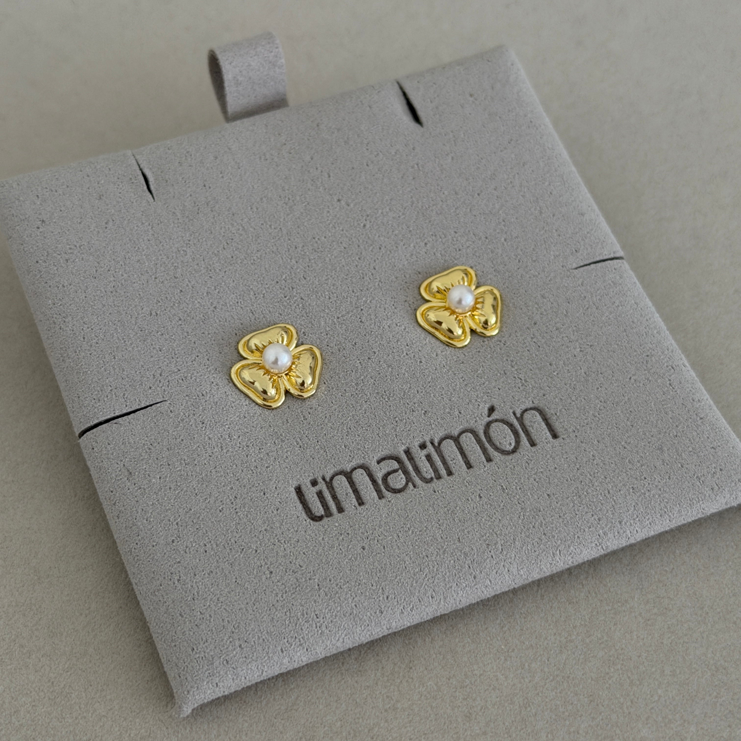 Petal Pearl Stud Earrings
