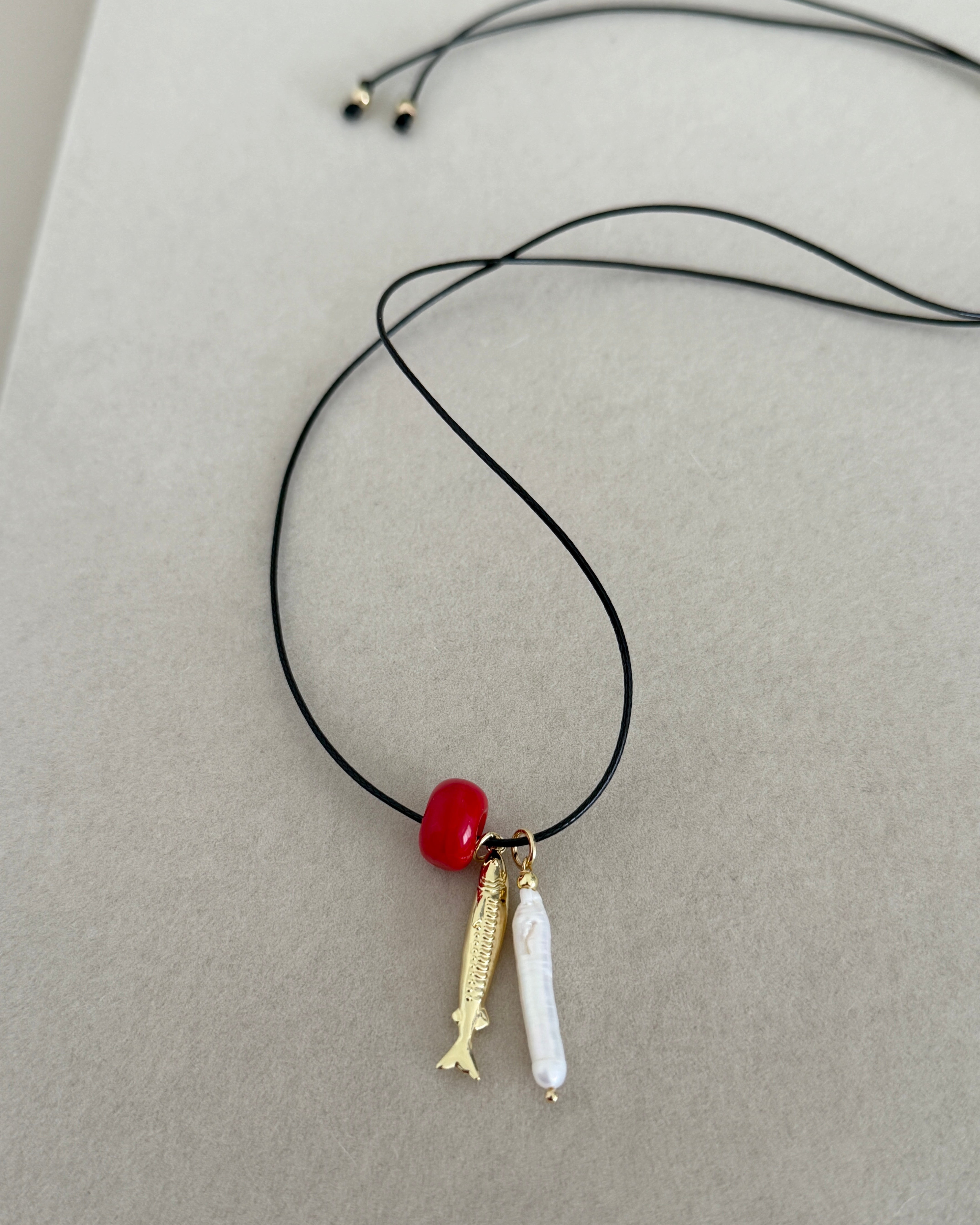 Sardine & Pearl Cord Necklace