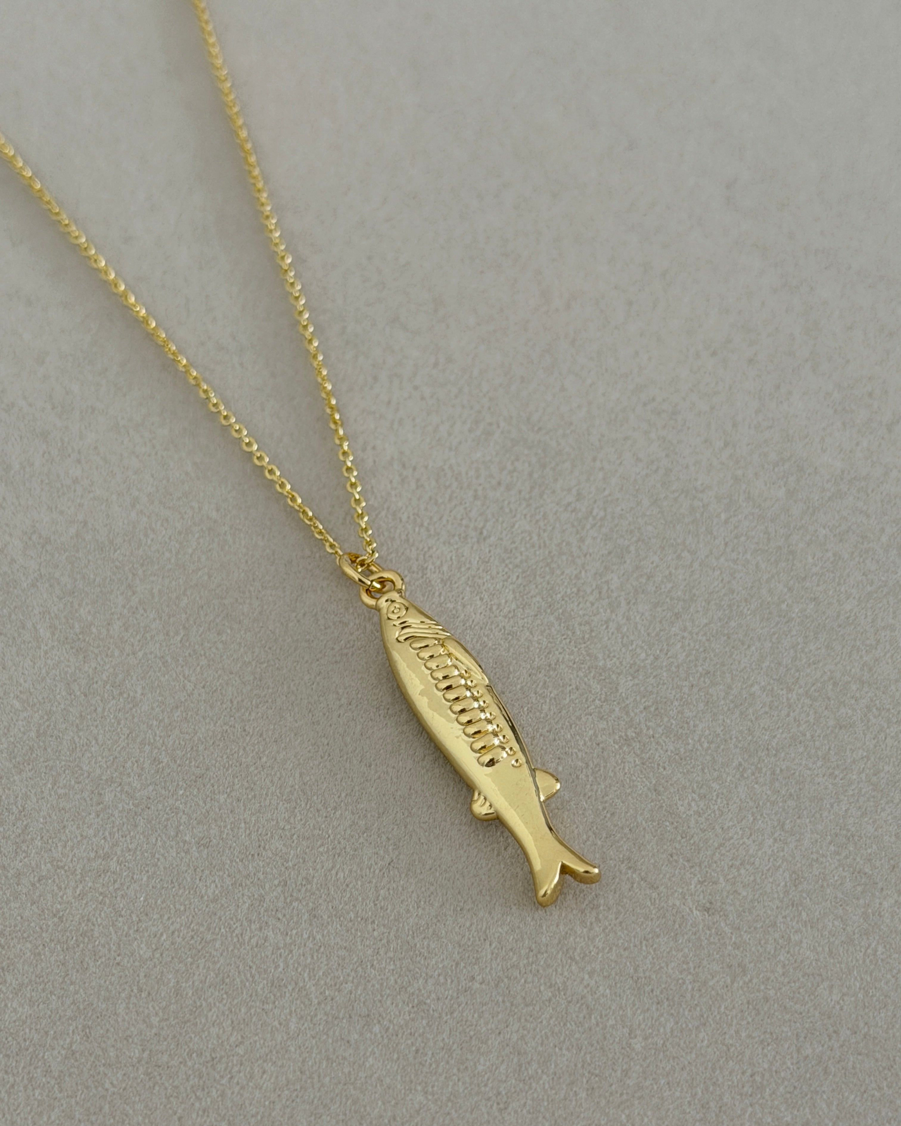 Golden Catch Necklace