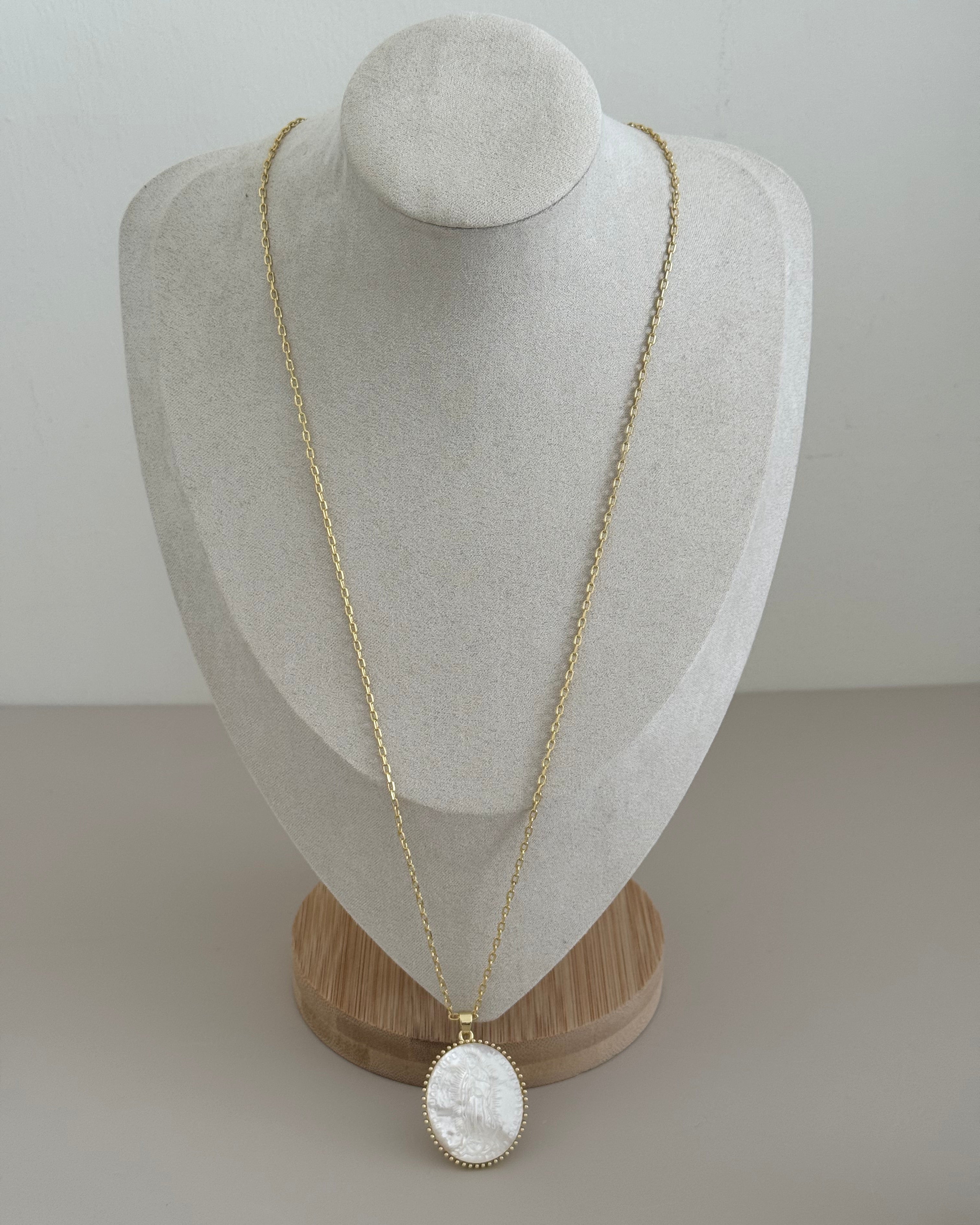 Guadalupe Nacre Necklace