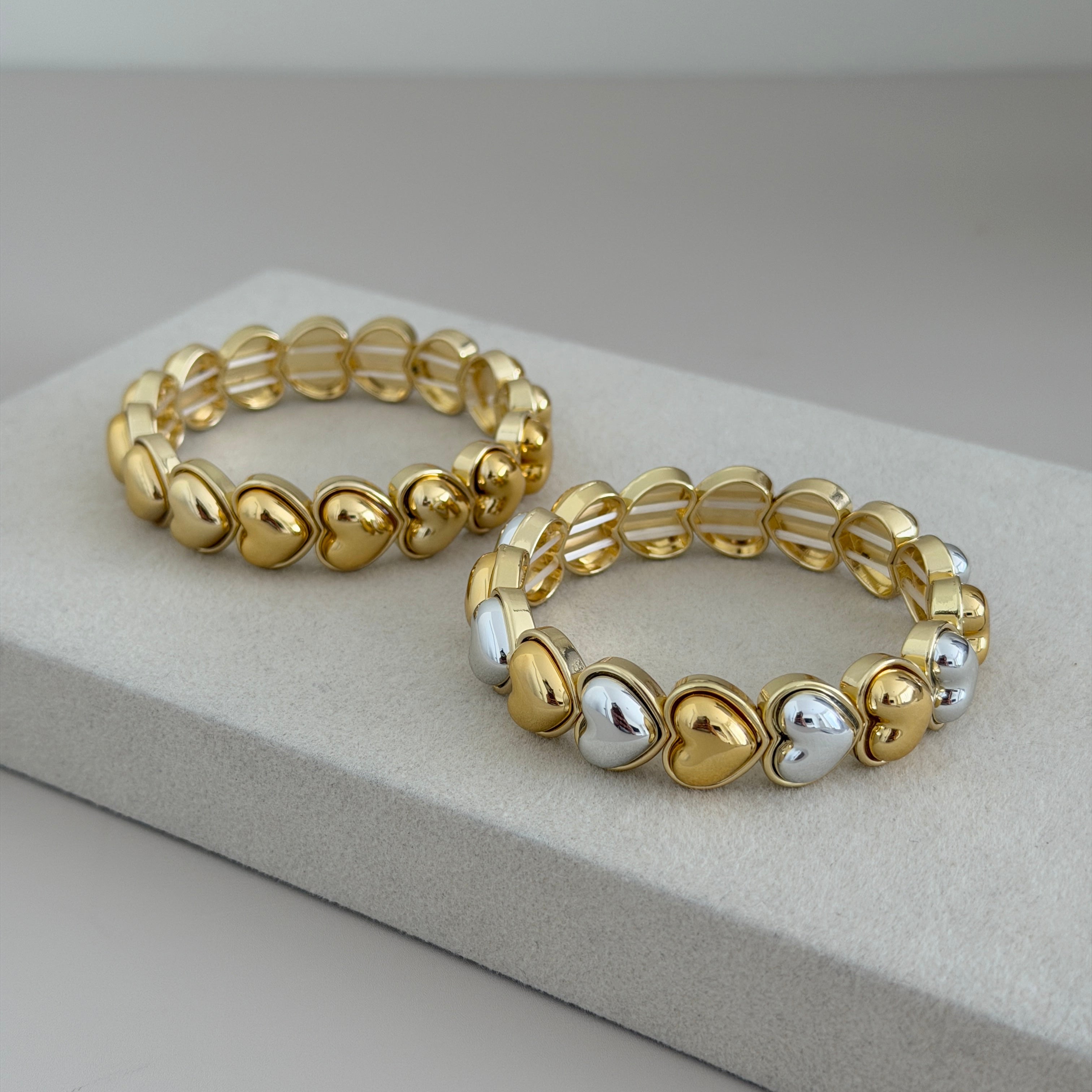 Golden Hearts Stretch Bracelet
