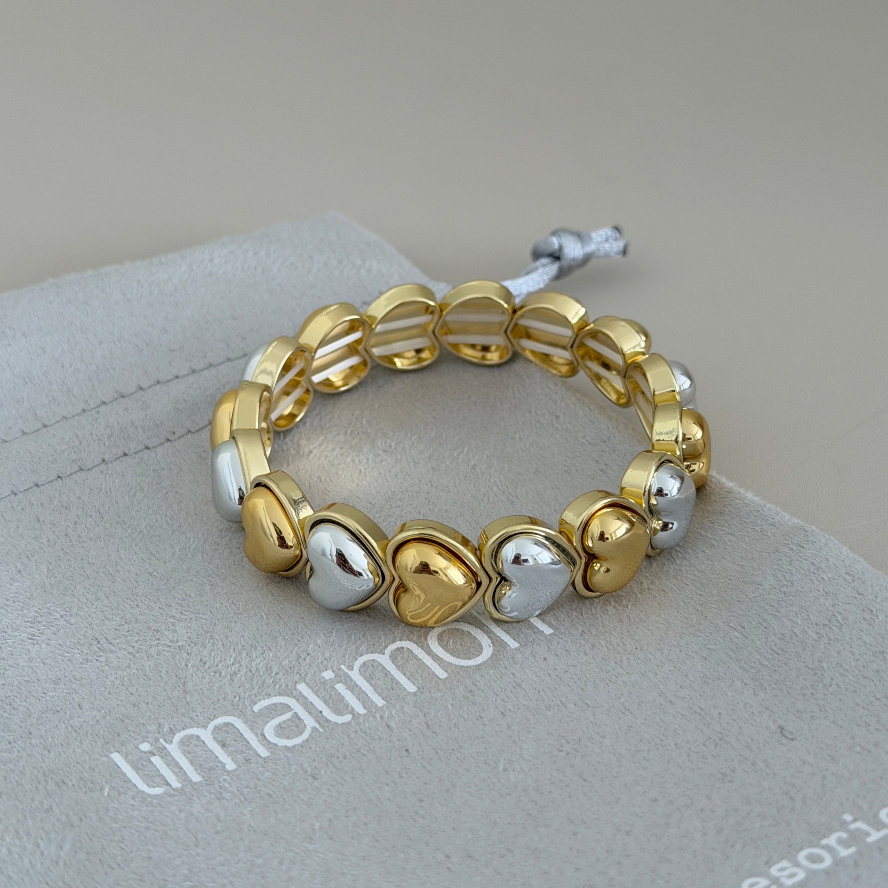 Golden Hearts Stretch Bracelet