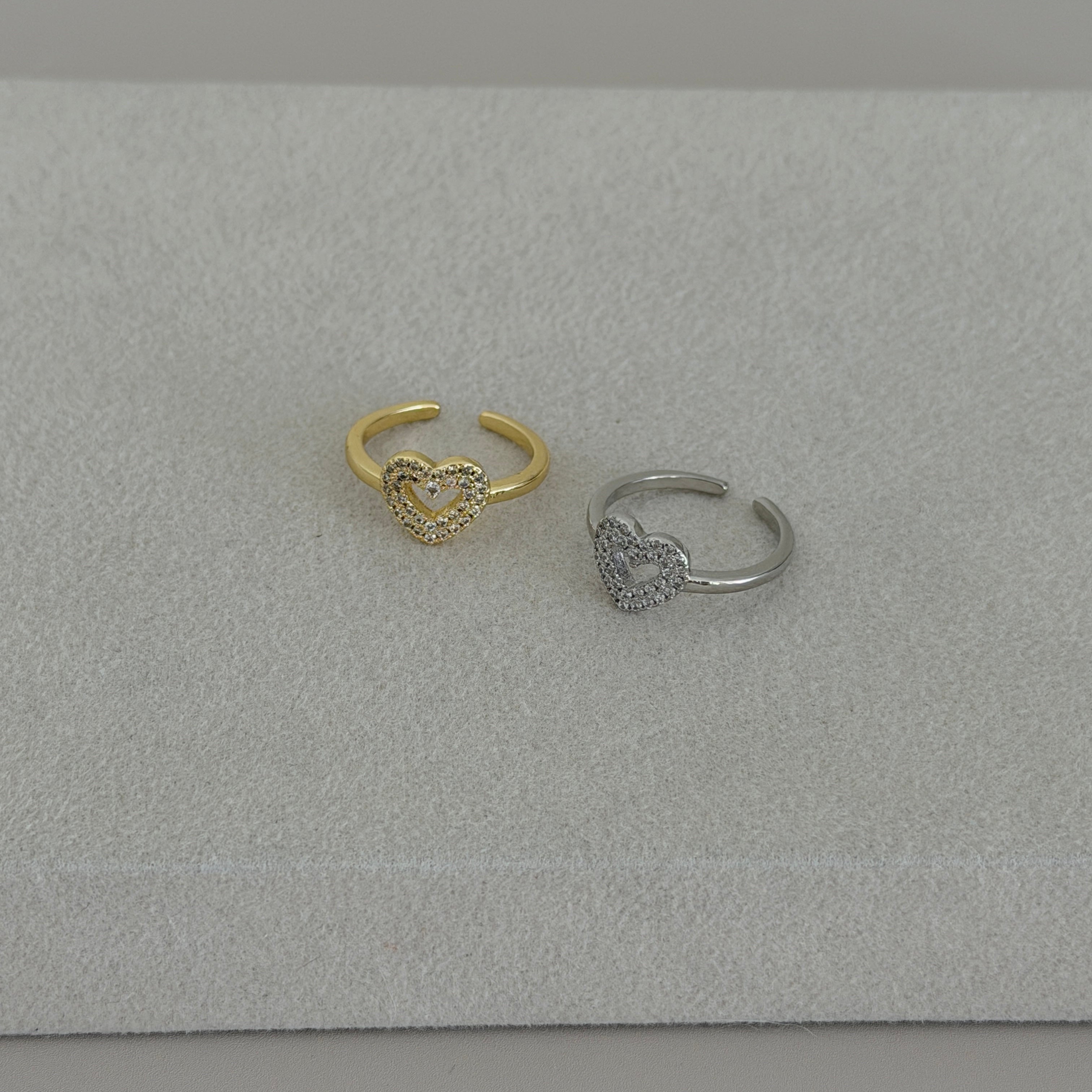 Elena Pavé Heart Adjustable Ring