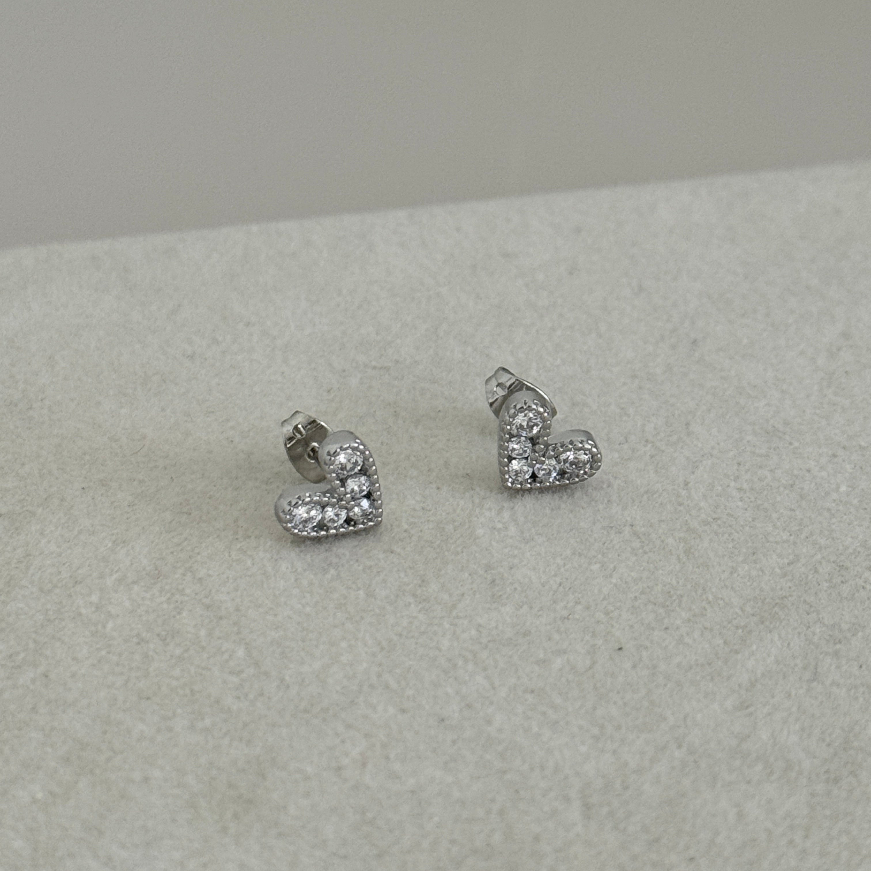 Heart Gemstone Stud Earrings – Multi-Color Variants