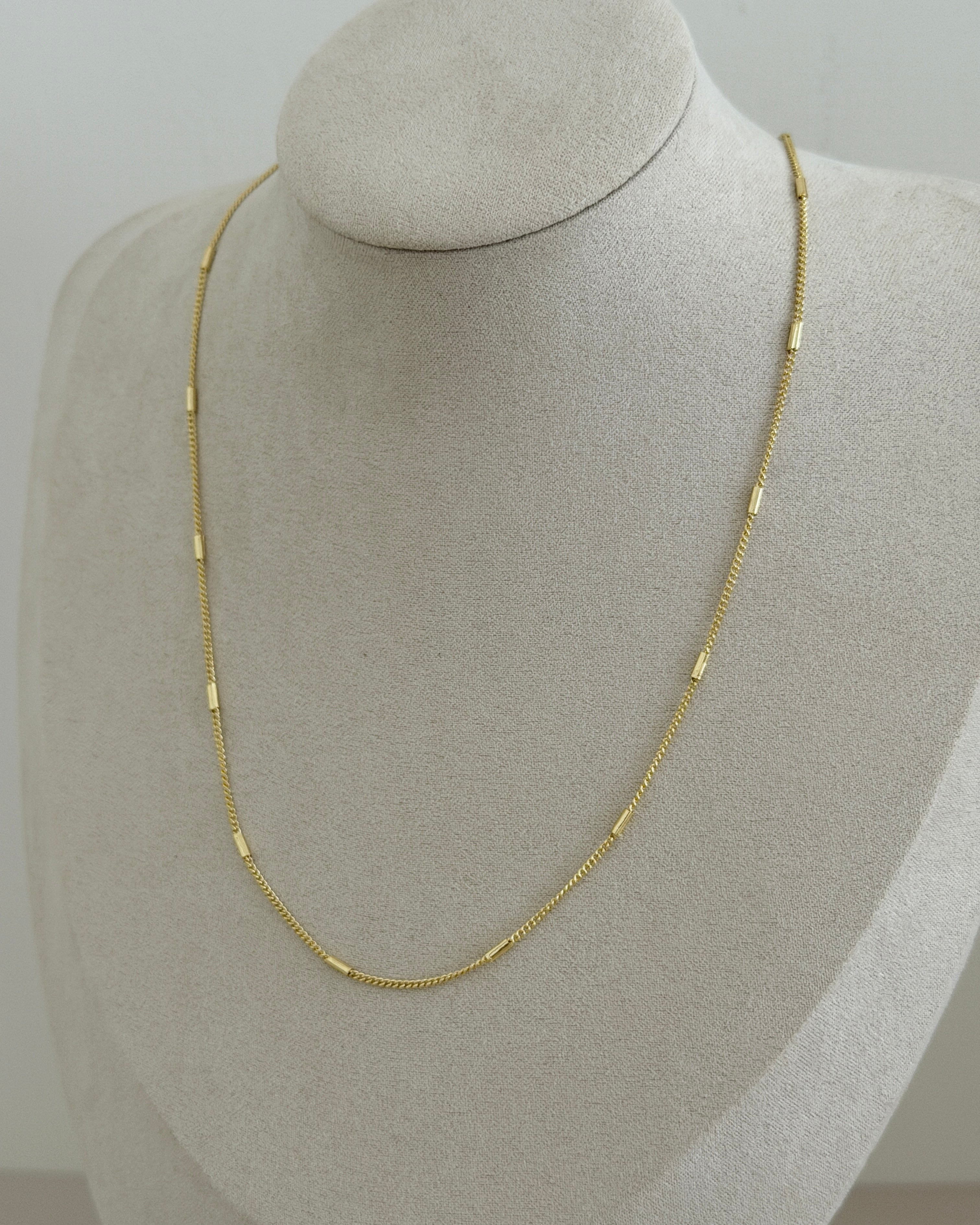 Gold Bar Chain Necklace