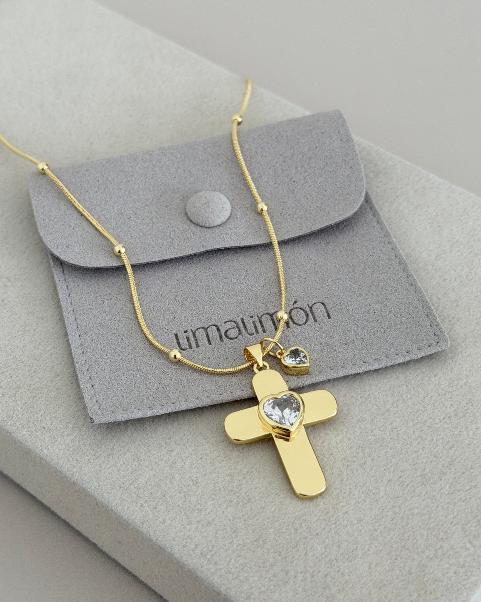 Amara Heart Cross Necklace - Necklace | LimaLimón Store - 2