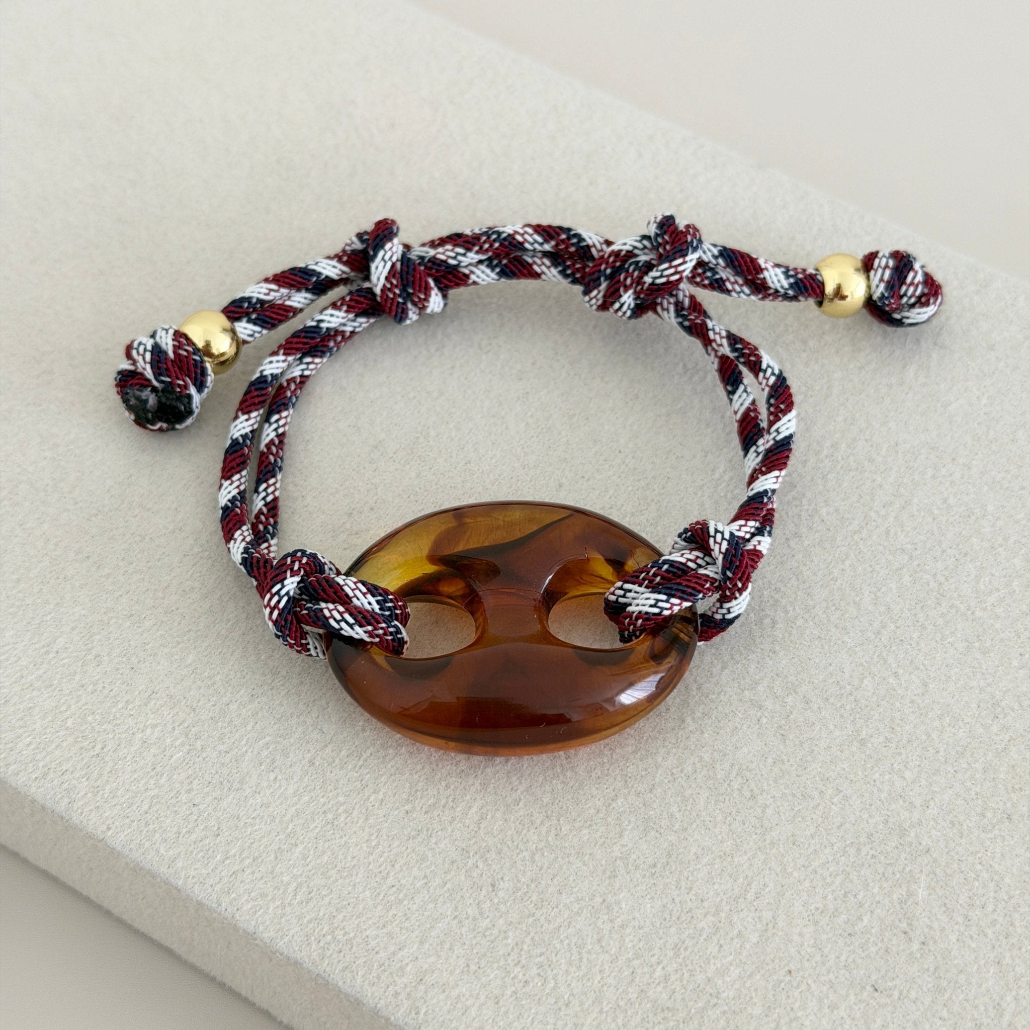 Amber Knot Charm Bracelet - Bracelet | LimaLimón Store - 3