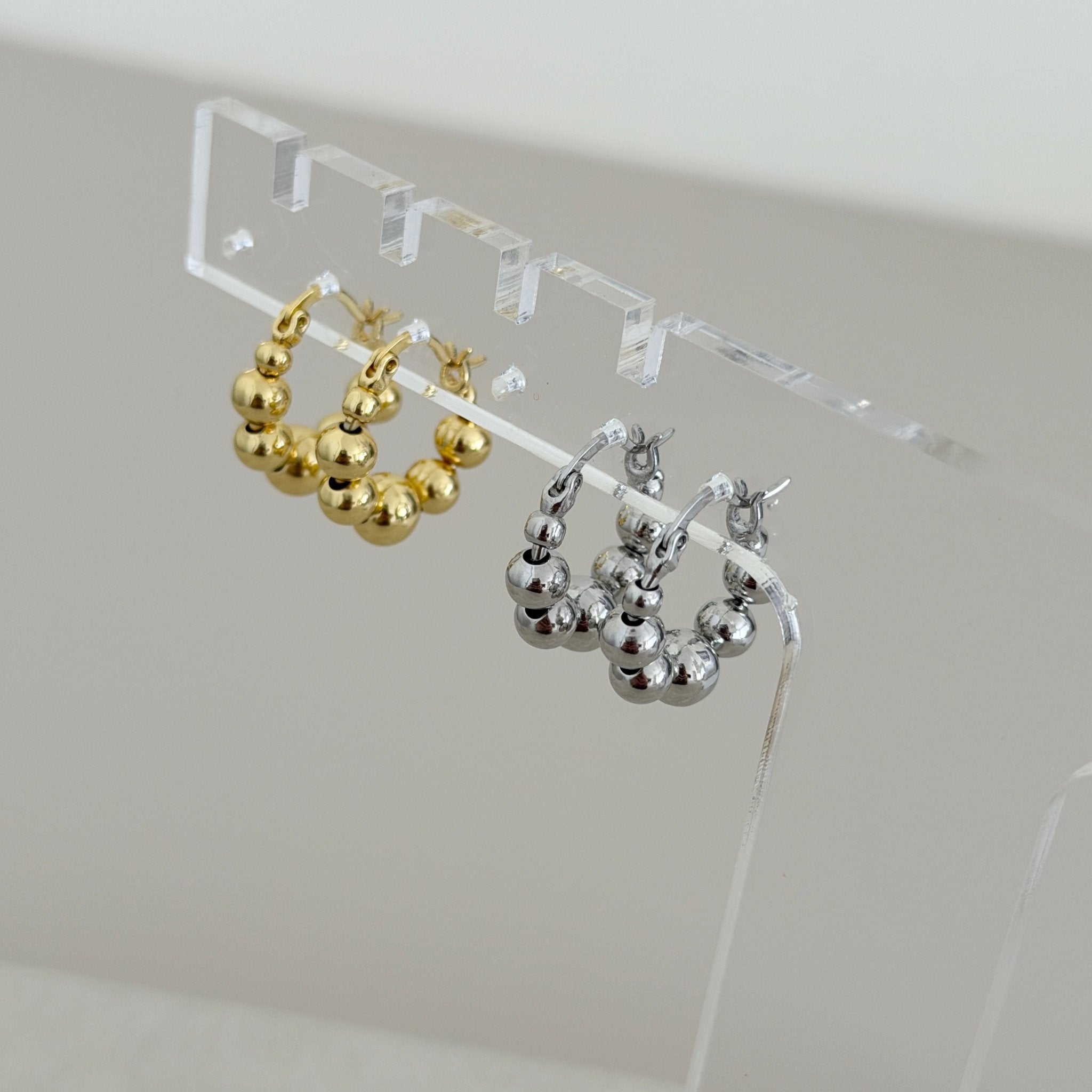 Amelia Beaded Hoop Earrings - Earring | LimaLimón Store - 5