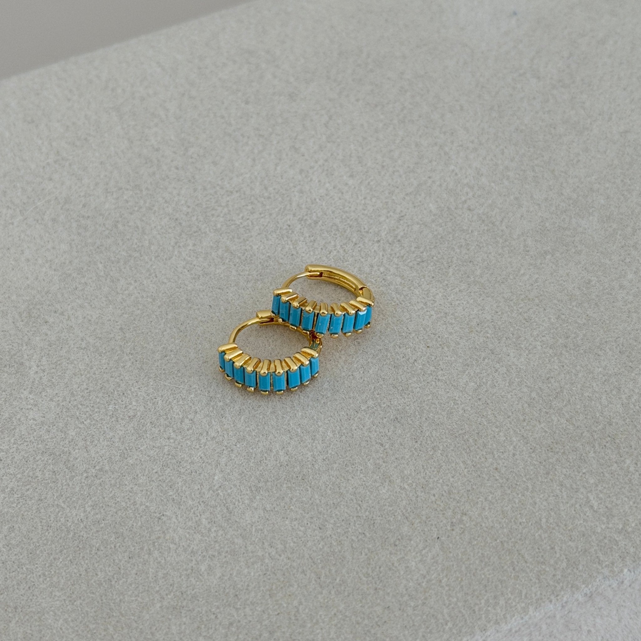 Baguette Crystal Hoop Earrings - Earring | LimaLimón Store - 5