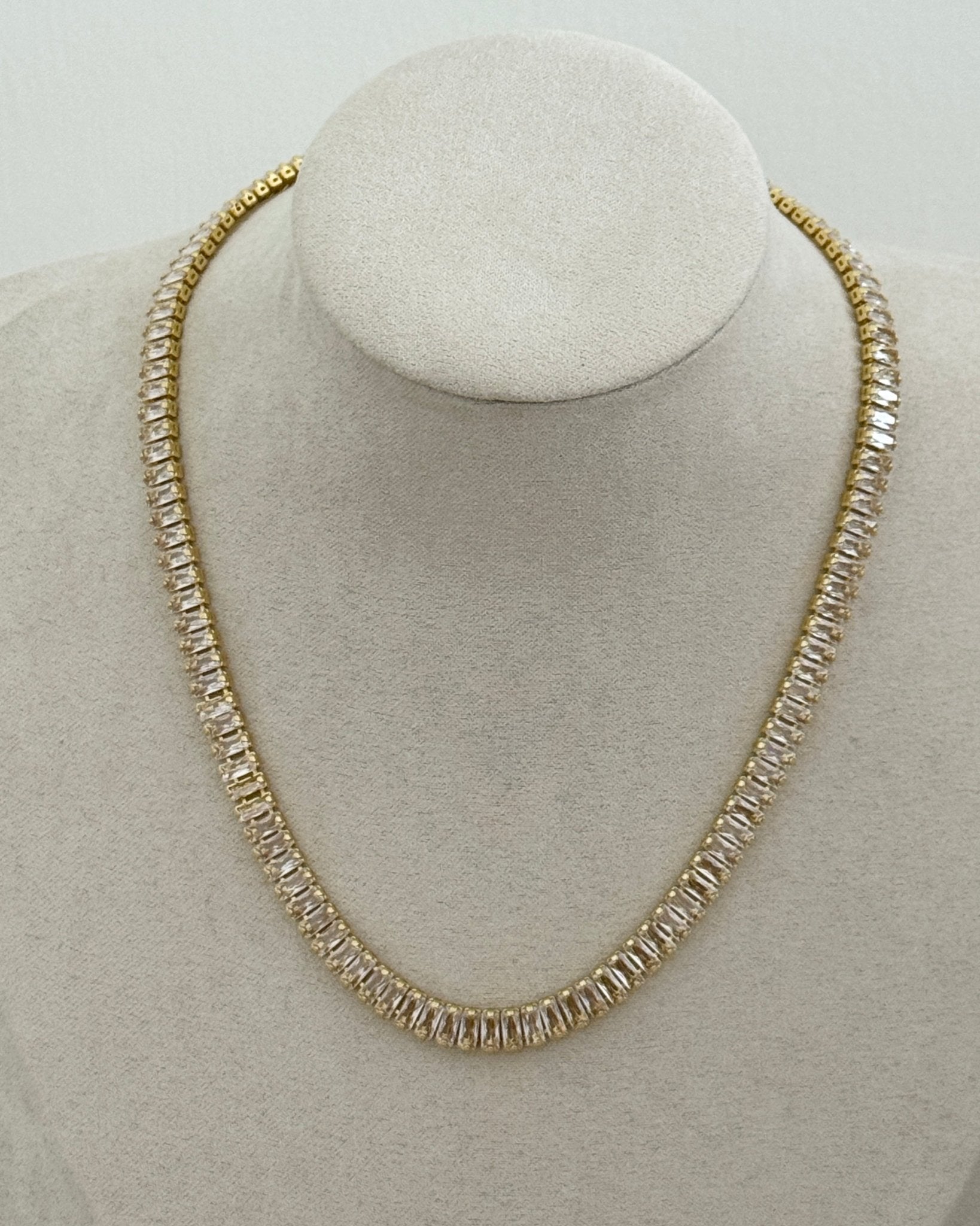 Baguette Spark Necklace - Necklaces | LimaLimón Store - 3