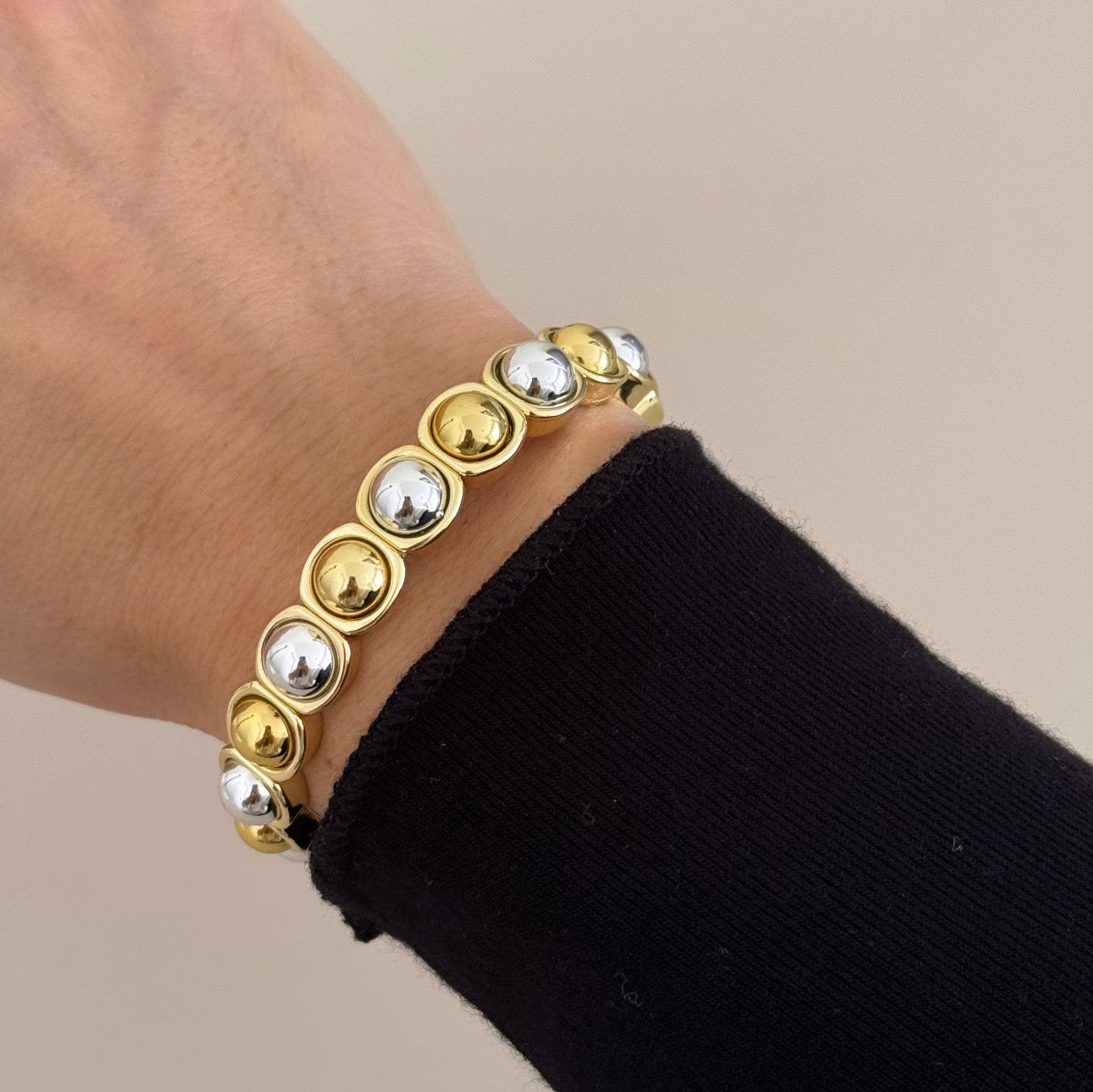 Metallic Capsule Stretch Bracelets ( Gold & Two Tone) - Bracelet | LimaLimón Store - 4