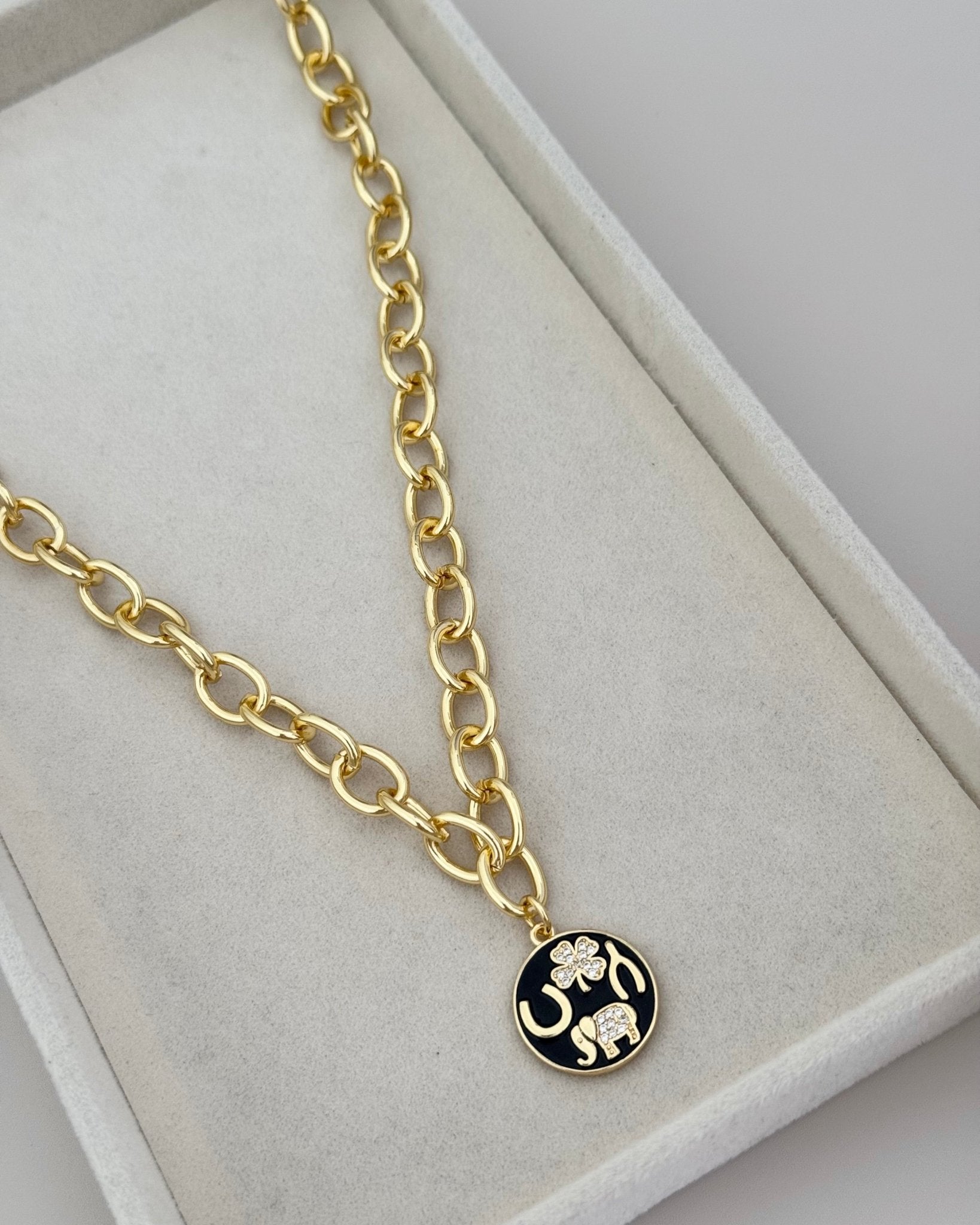Black Charm Necklace - Necklace | LimaLimón Store - 4