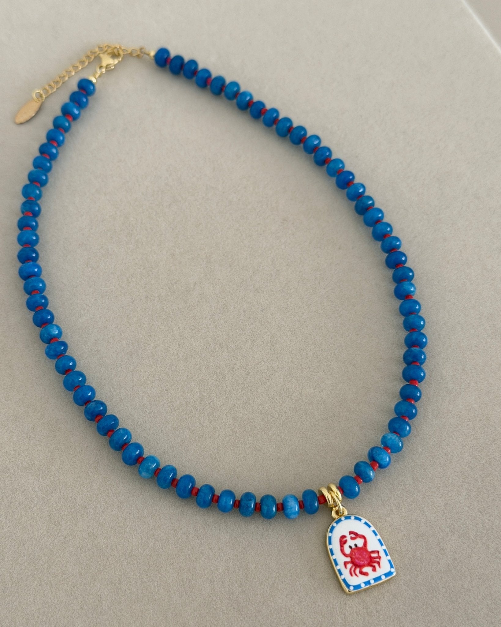 Blue Crab Charm Beaded Necklace - Necklaces | LimaLimón Store - 1