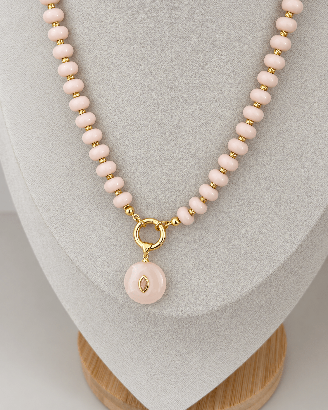 Blush Charm Beaded Necklace - Necklace | LimaLimón Store - 3