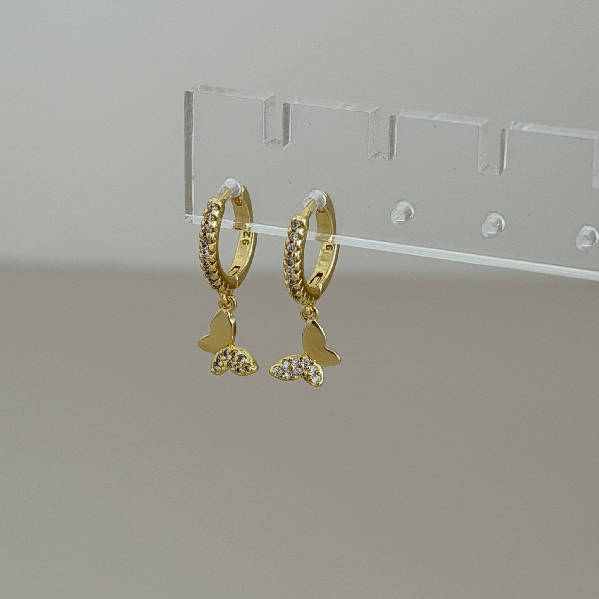 Butterfly Charm Hoops - Earring | LimaLimón Store - 3