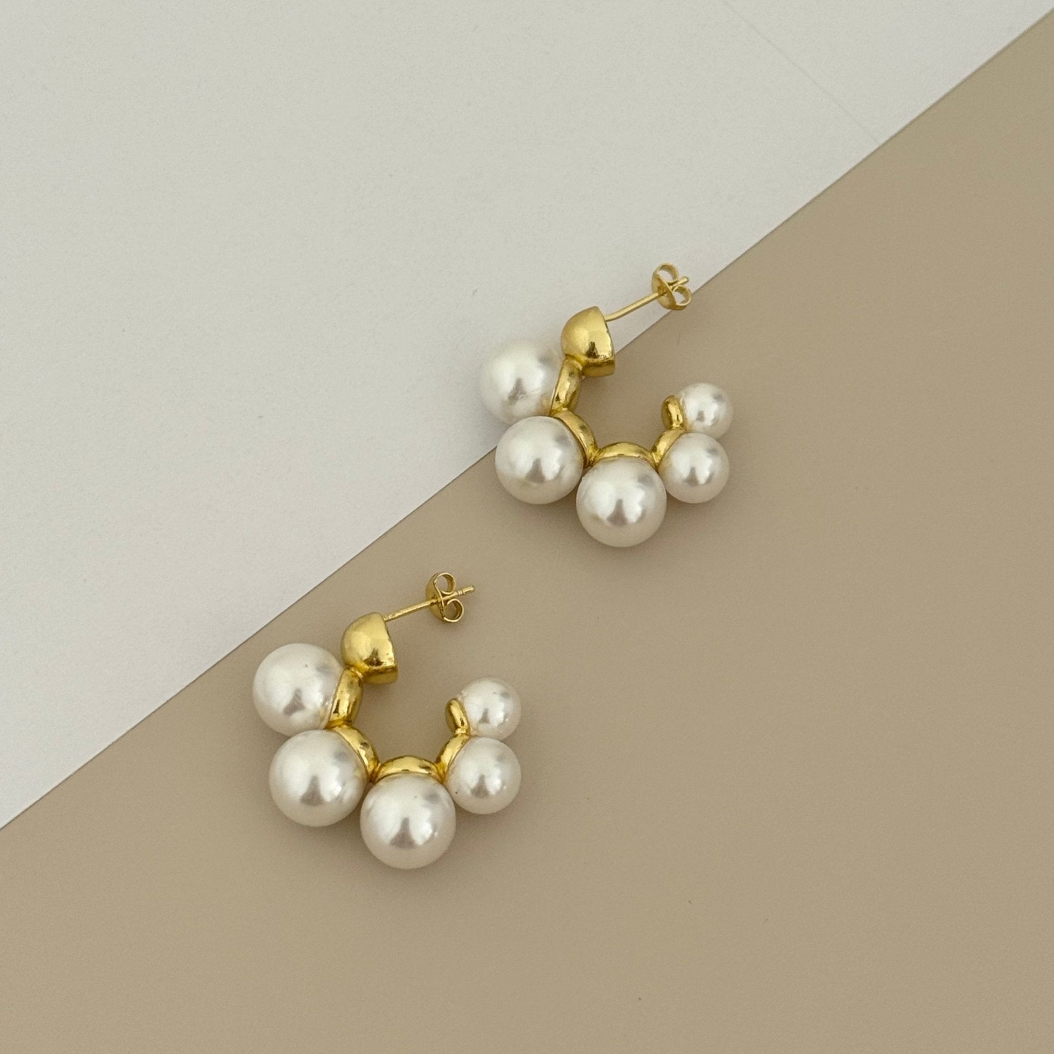 Celeste Cluster Pearl Earrings - Earring | LimaLimón Store - 1