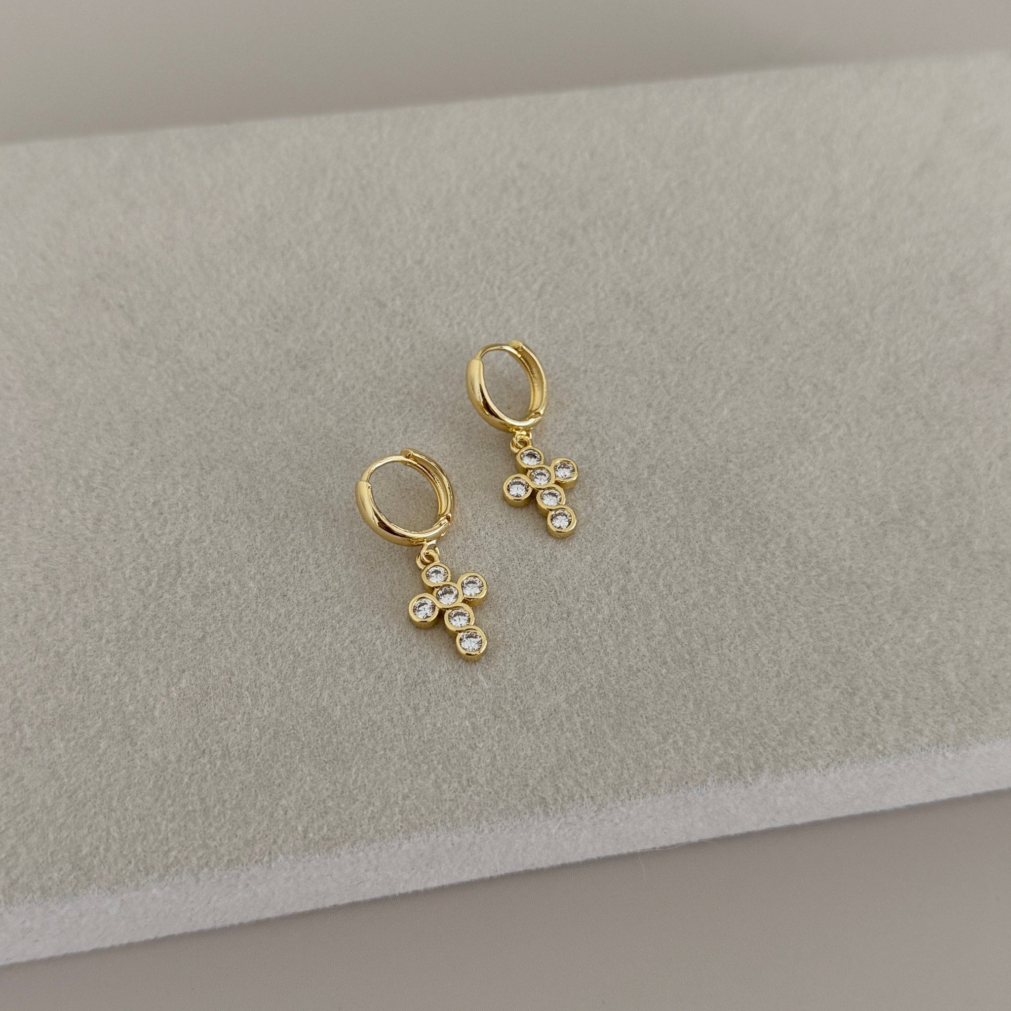 Celeste Cross Huggie Earrings - Earring | LimaLimón Store - 1