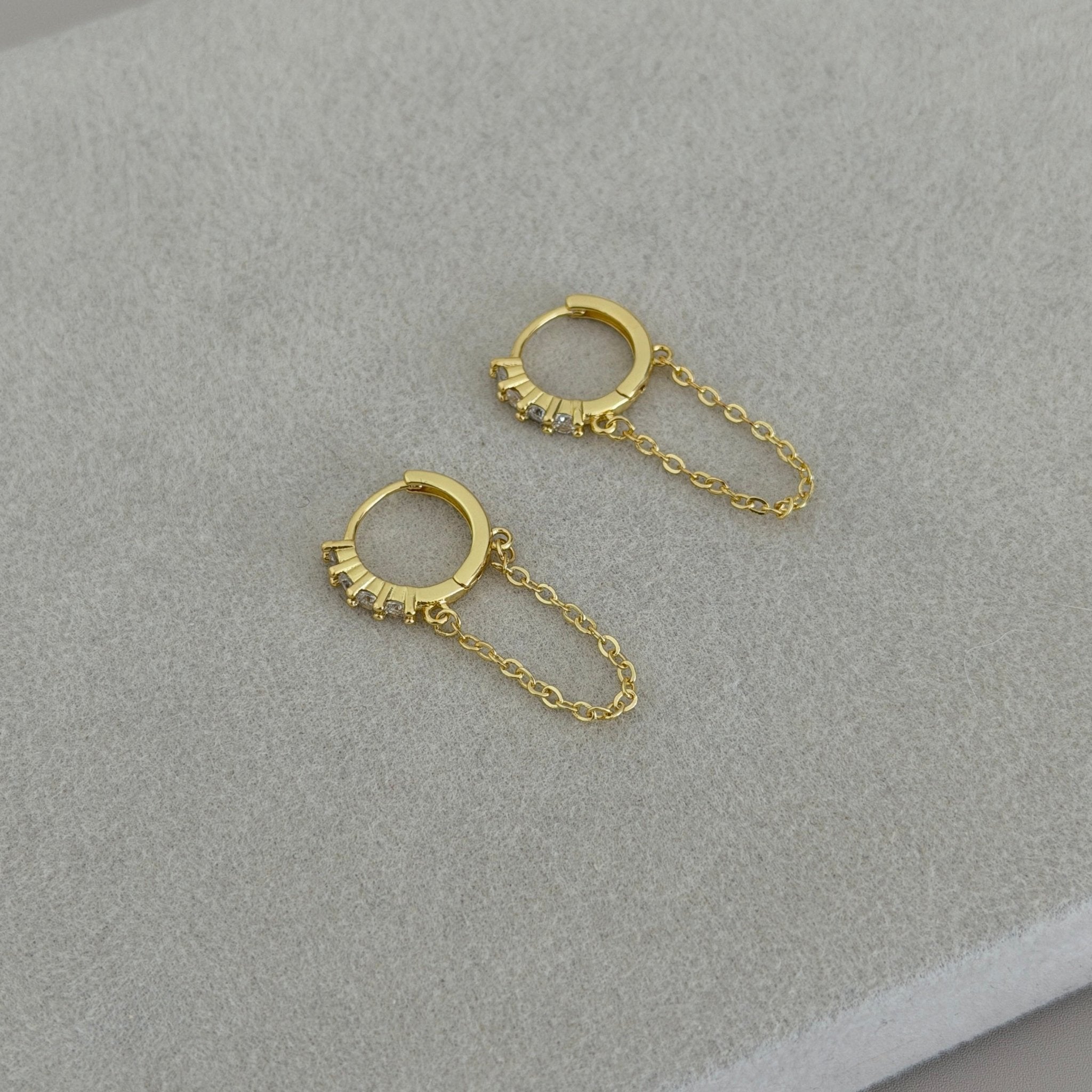 Chain Drop Hoop Earrings - Earring | LimaLimón Store - 1