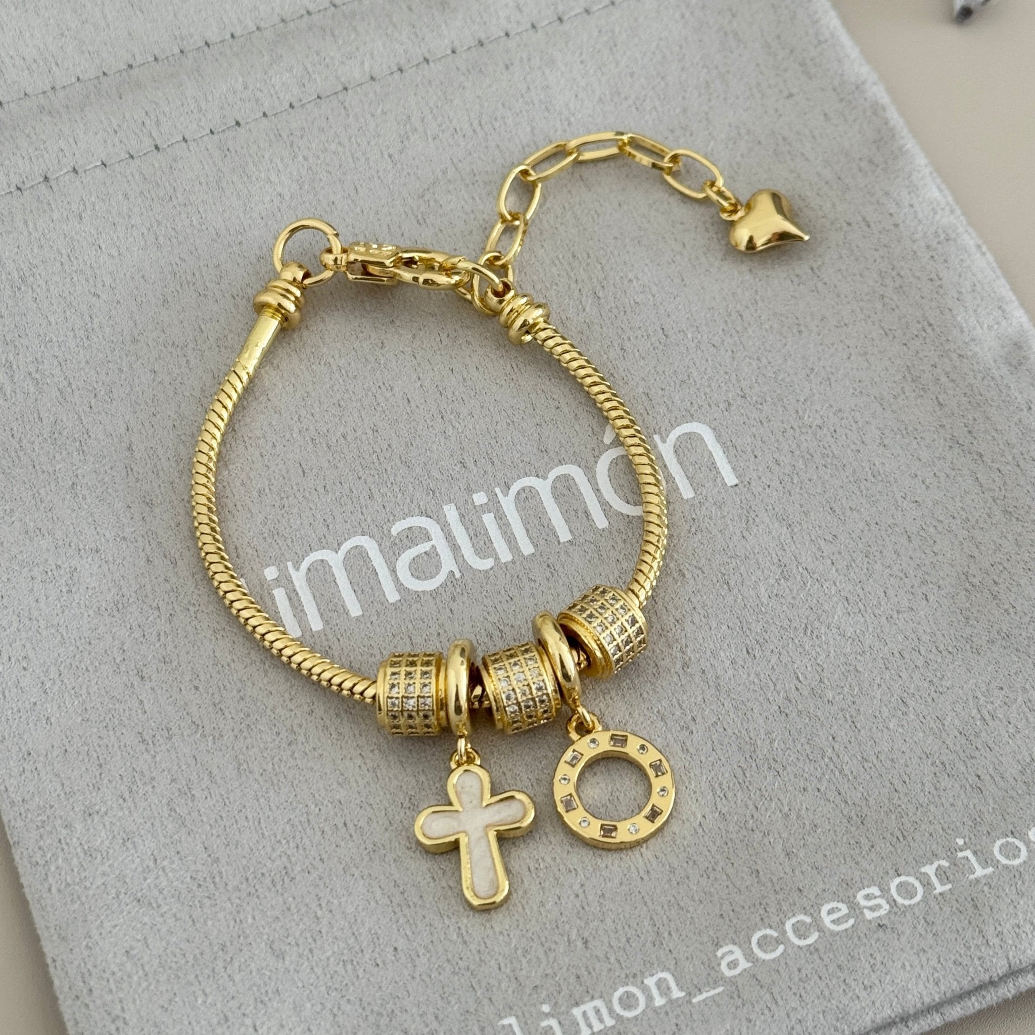 Charm Bracelet with Cross Circle Pendants - Bracelet | LimaLimón Store - 4