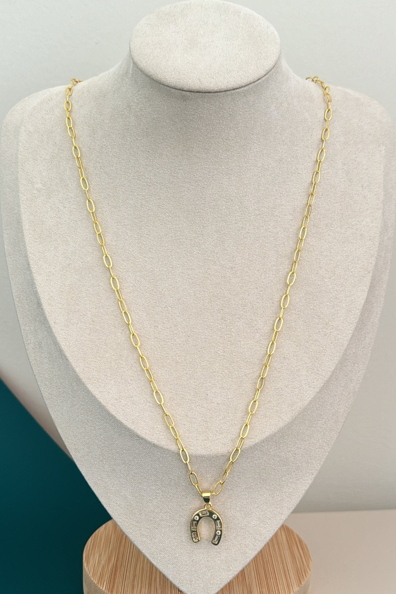 Charm Necklace - Necklace | LimaLimón Store - 1