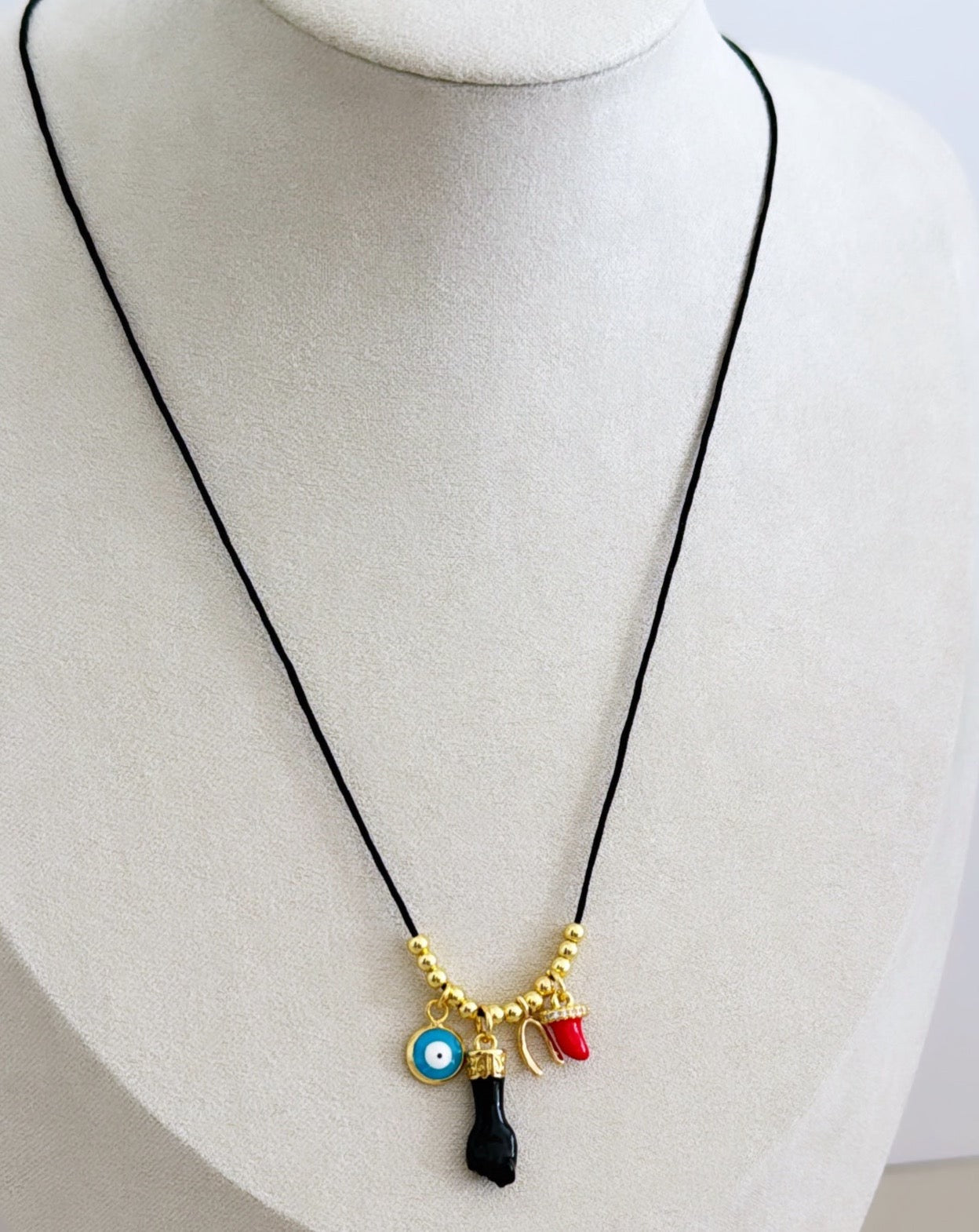 Charms Cord Necklace - LimaLimón Store