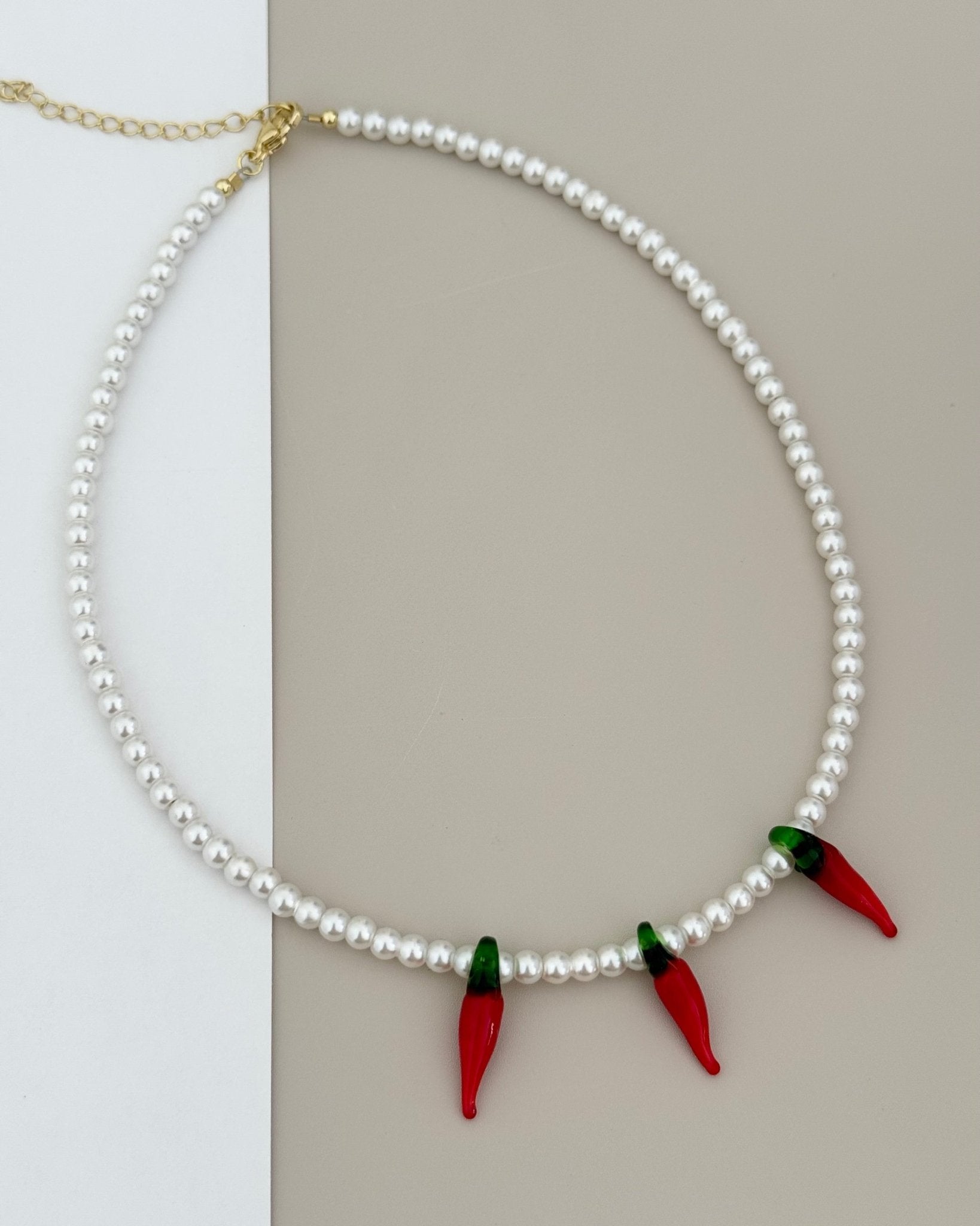 Chili Pearls Necklace - Necklace | LimaLimón Store - 1