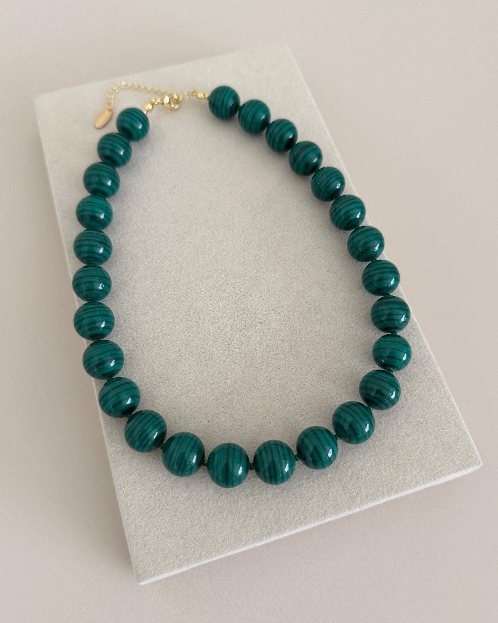 Chunky Beaded Statement Necklace - Necklaces | LimaLimón Store - 2