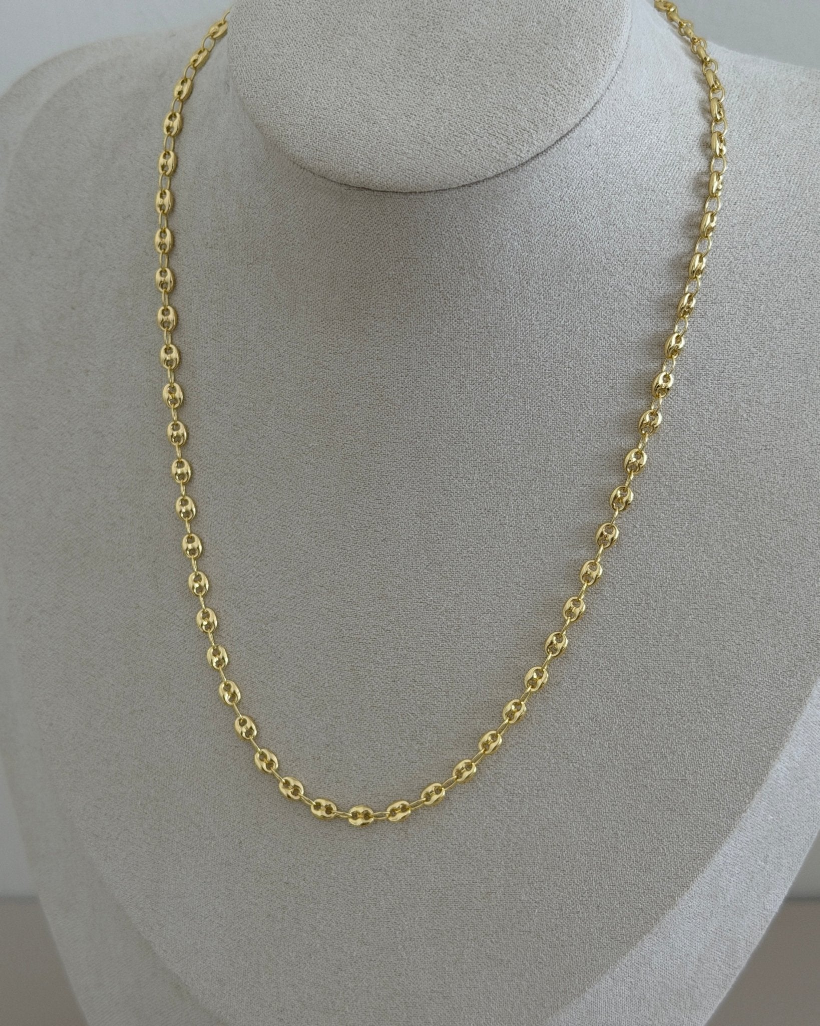 Classic Dainty Chain Necklace - Necklace | LimaLimón Store - 3