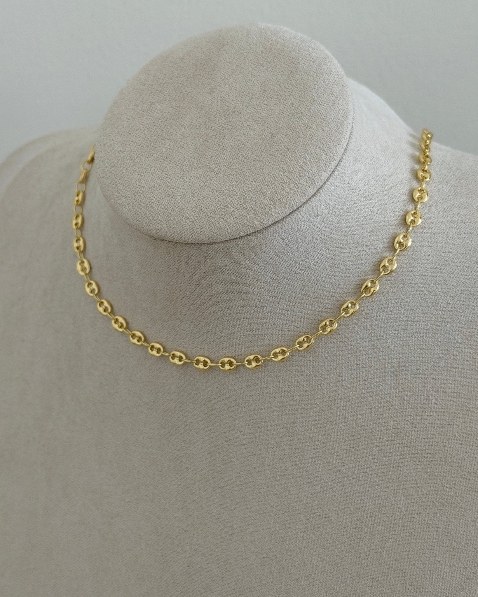 Classic Dainty Chain Necklace - Necklace | LimaLimón Store - 2