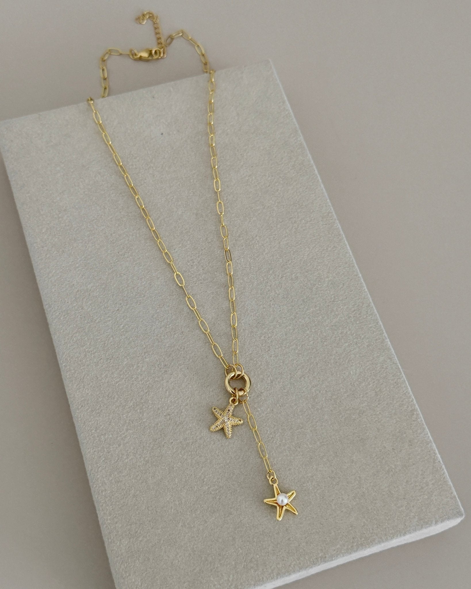 Classic Gold Chain Necklace - Necklaces | LimaLimón Store - 1