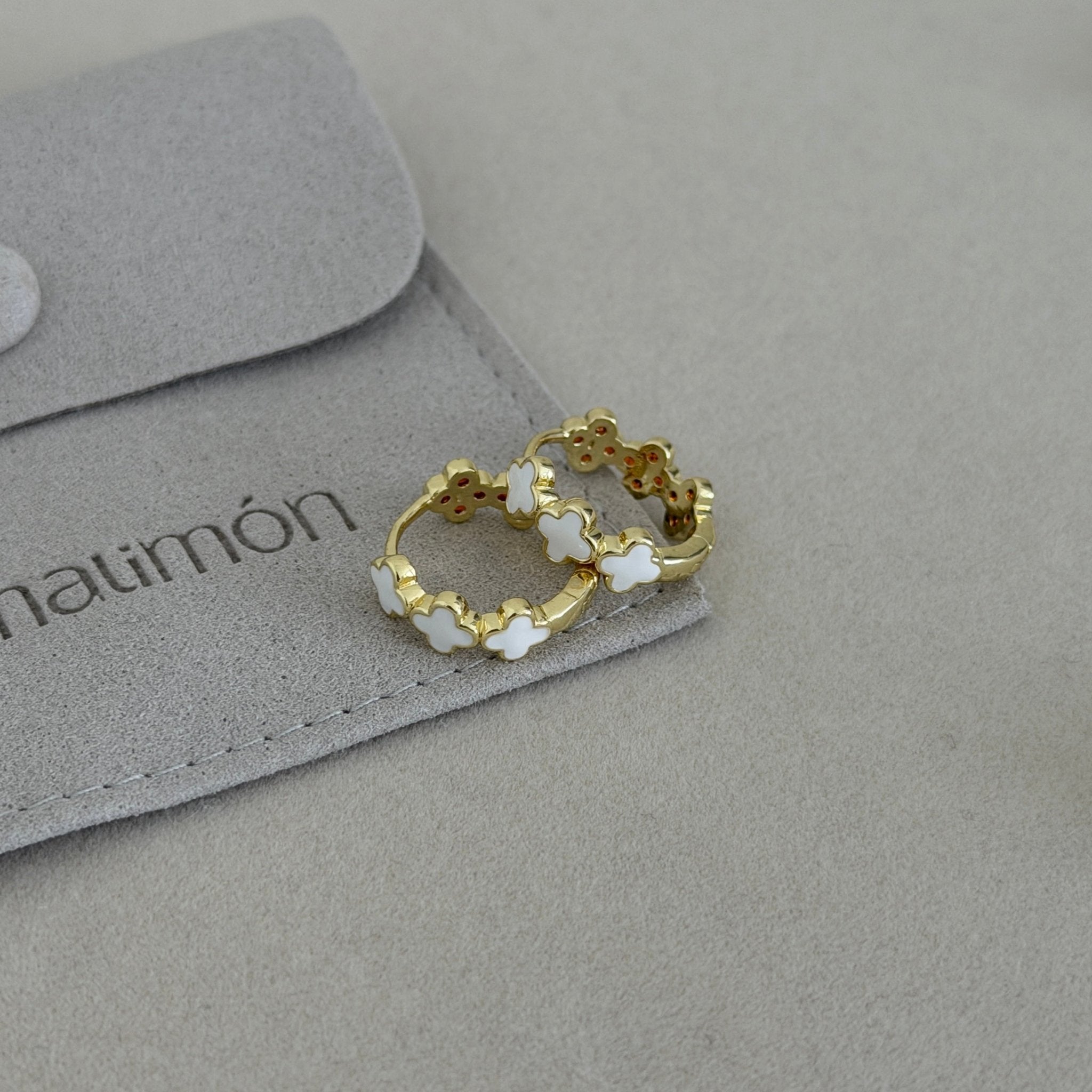 Clover Enamel Huggie Earrings - Earring | LimaLimón Store - 3
