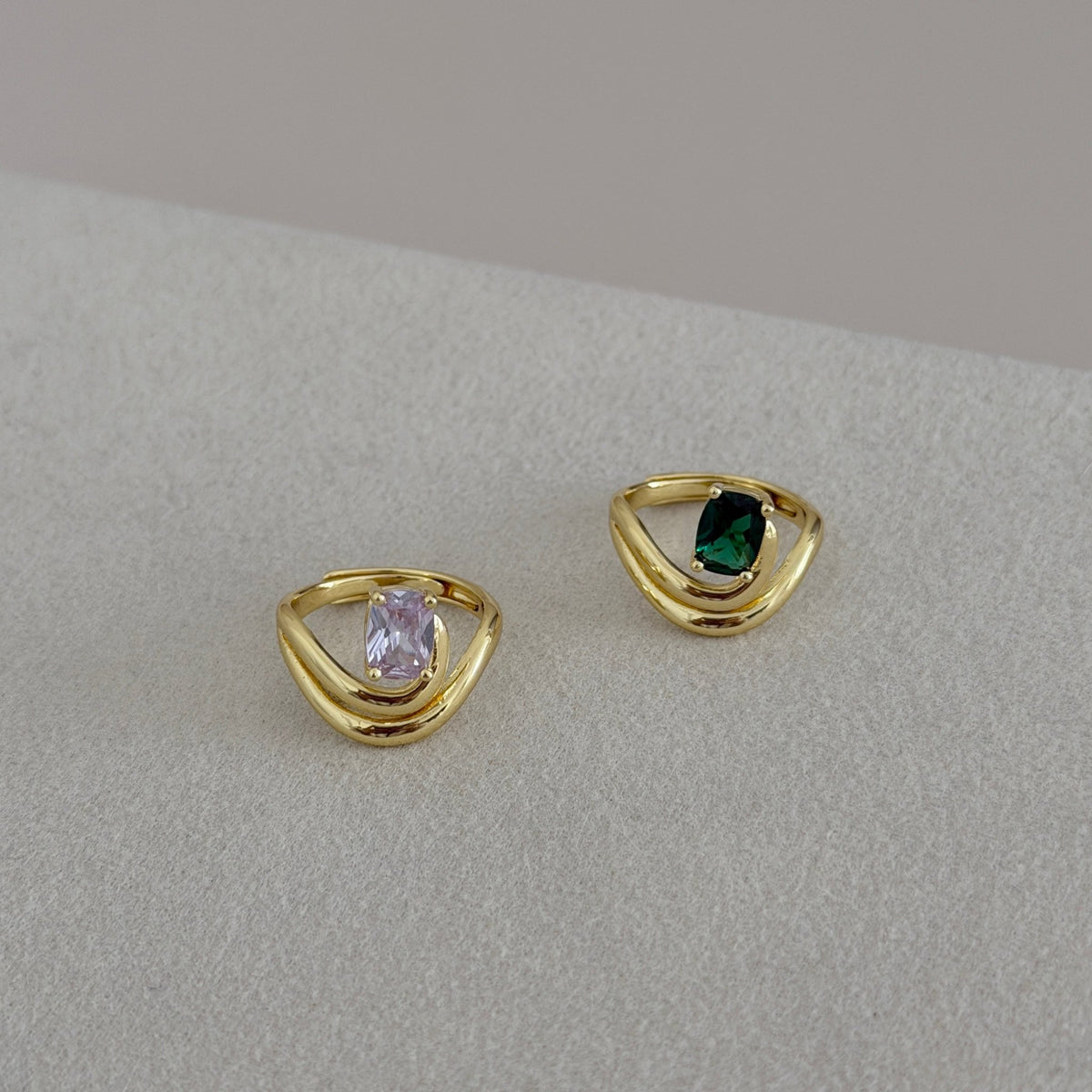 Color Gem Huggie Earrings - ring jewelry | LimaLimón Store - 1