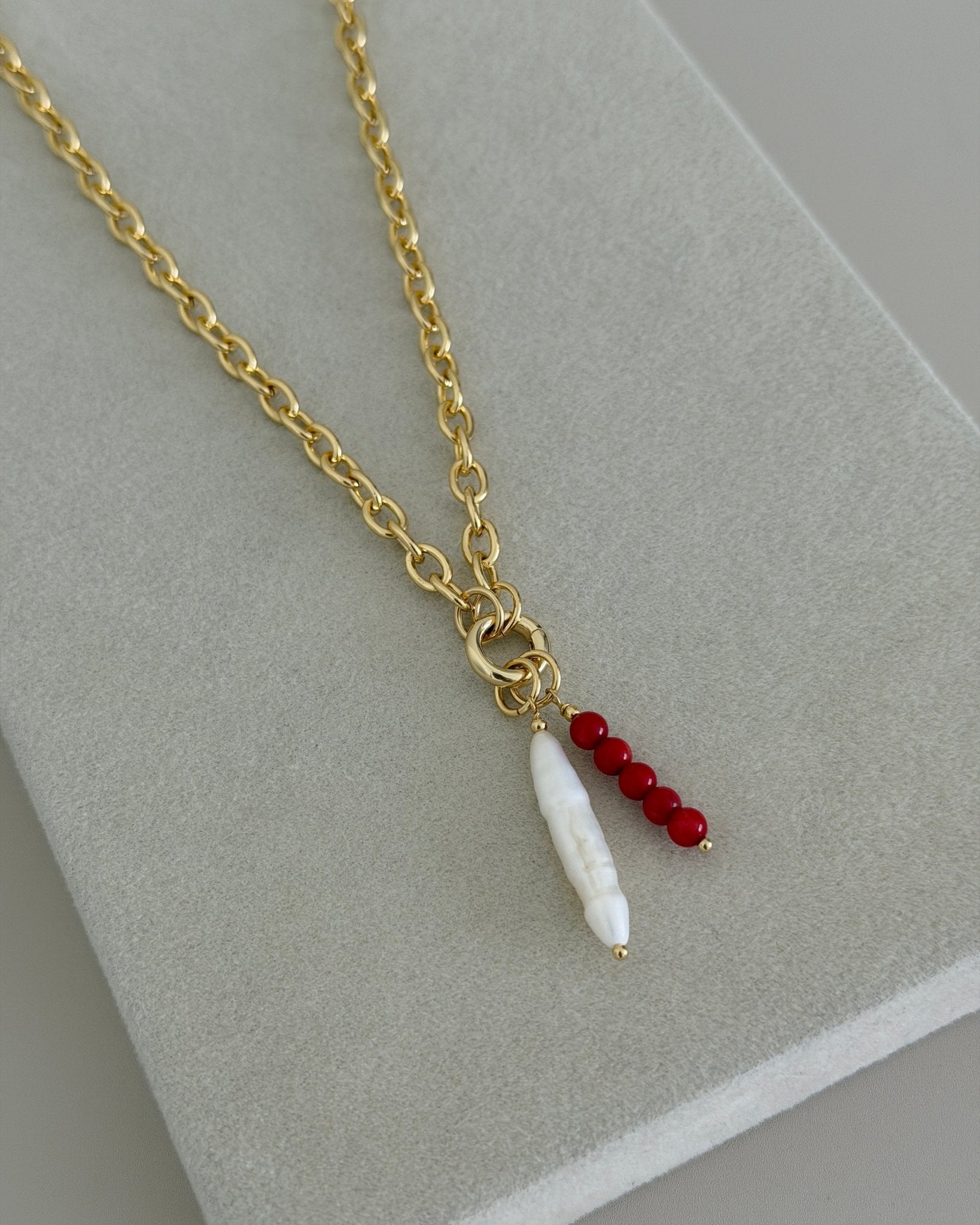 Coral Drop Pendant Necklace - Necklace | LimaLimón Store - 2