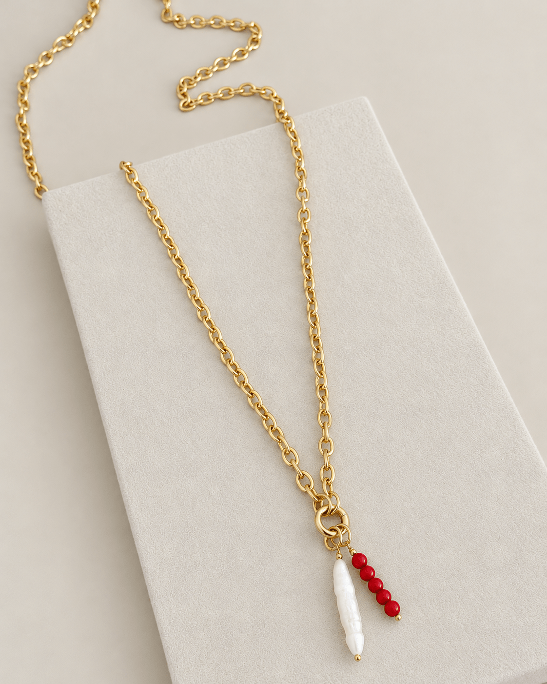 Coral Drop Pendant Necklace - Necklace | LimaLimón Store - 1