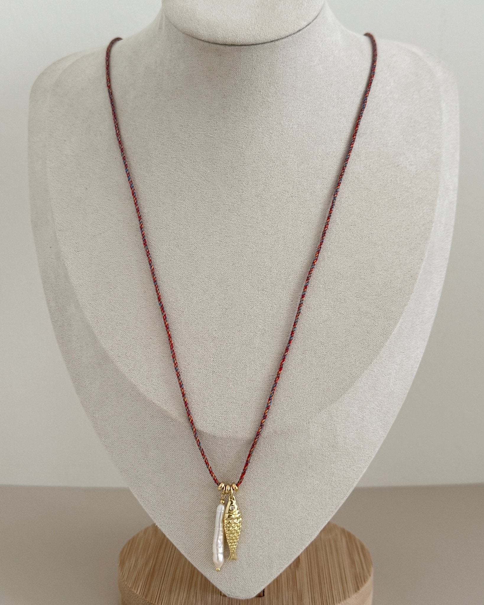 Cord Necklace with Gold Fish Charm - Necklace | LimaLimón Store - 5