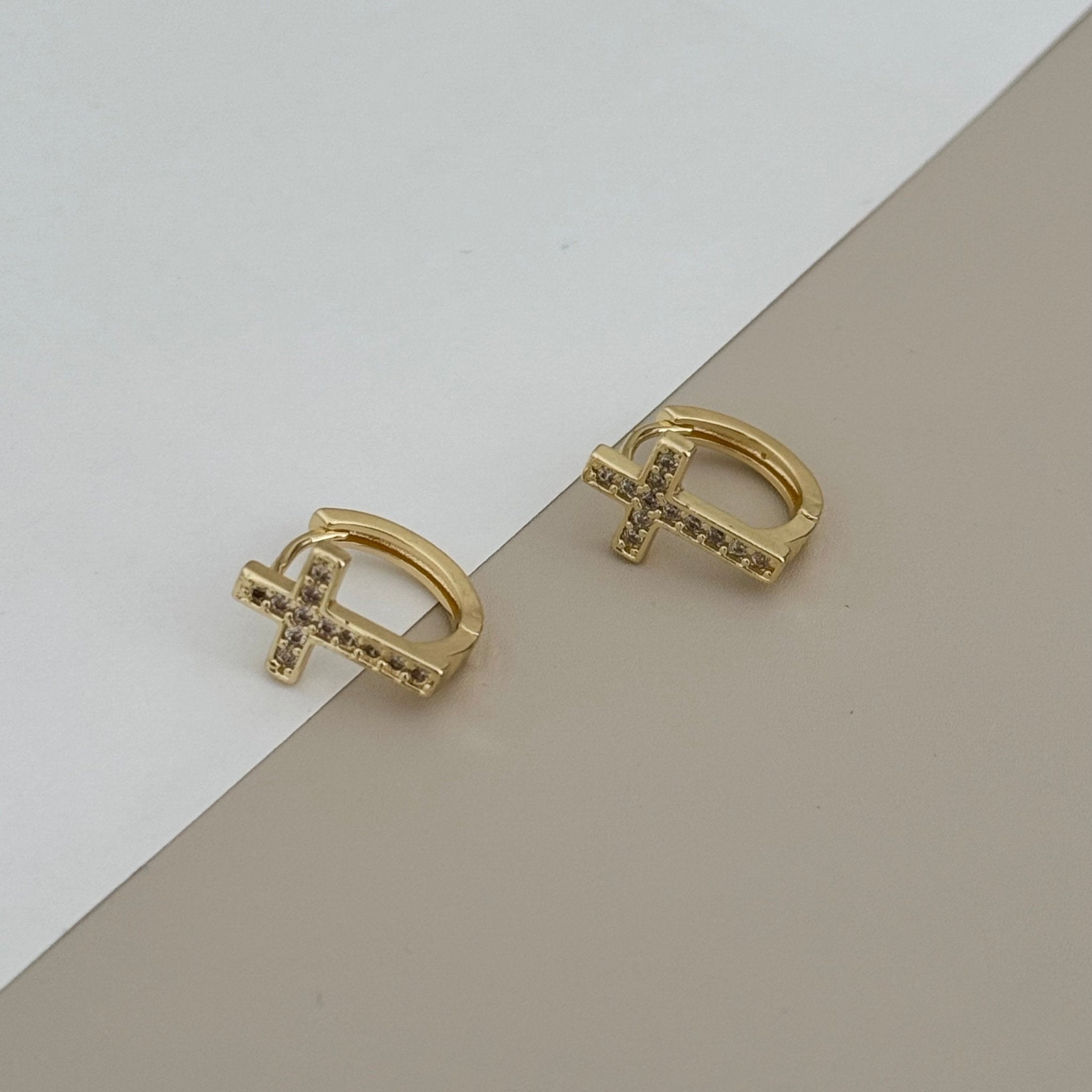 Cross Stud - LimaLimón Store