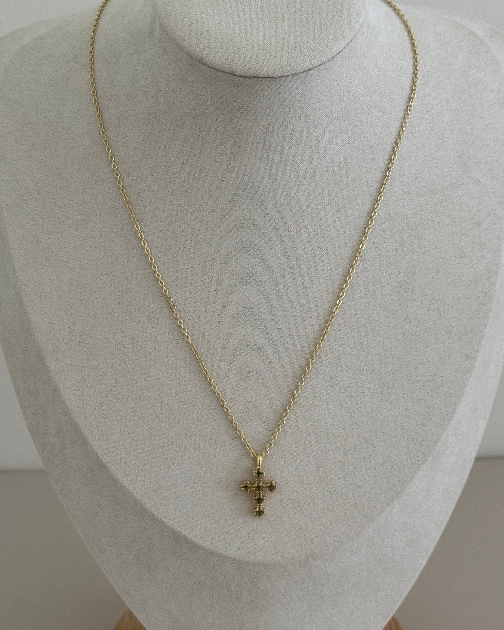 Cross Zirconia Necklace - LimaLimón Store