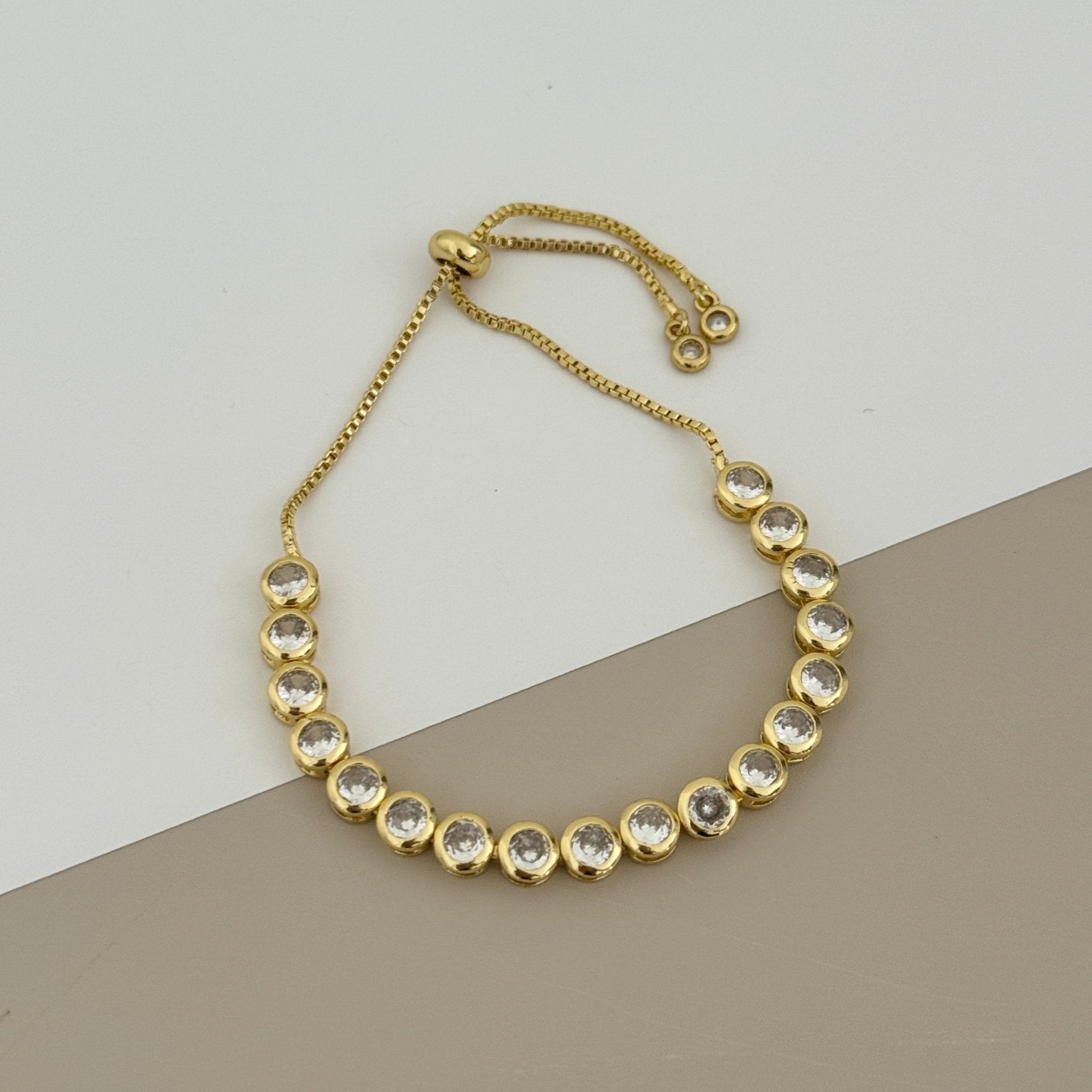 Crystal Bezel Adjustable Bracelet - Bracelets | LimaLimón Store - 1