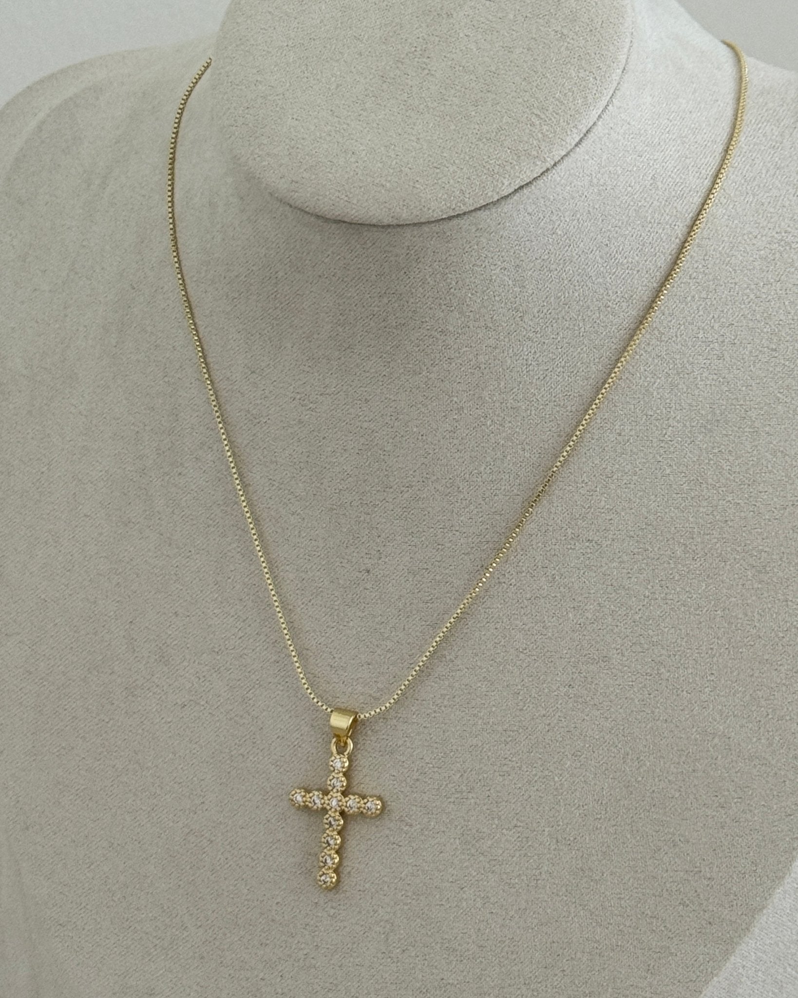 Crystal Cross Necklace - Necklace | LimaLimón Store - 3