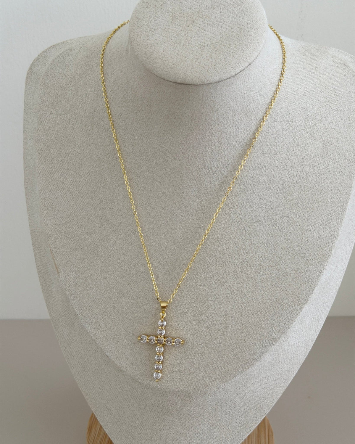 Crystal Cross Necklace - Necklaces | LimaLimón Store - 4