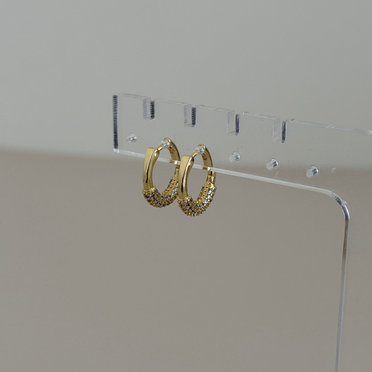 Crystal Mini Hoop Earrings - Earring | LimaLimón Store - 3