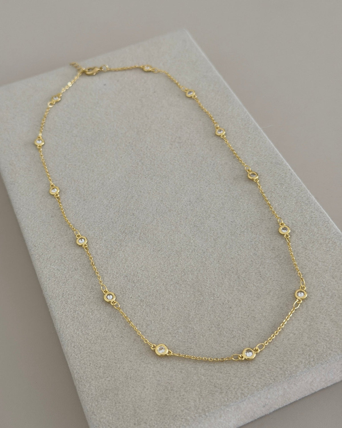 Crystal Stations Necklace - Necklaces | LimaLimón Store - 1