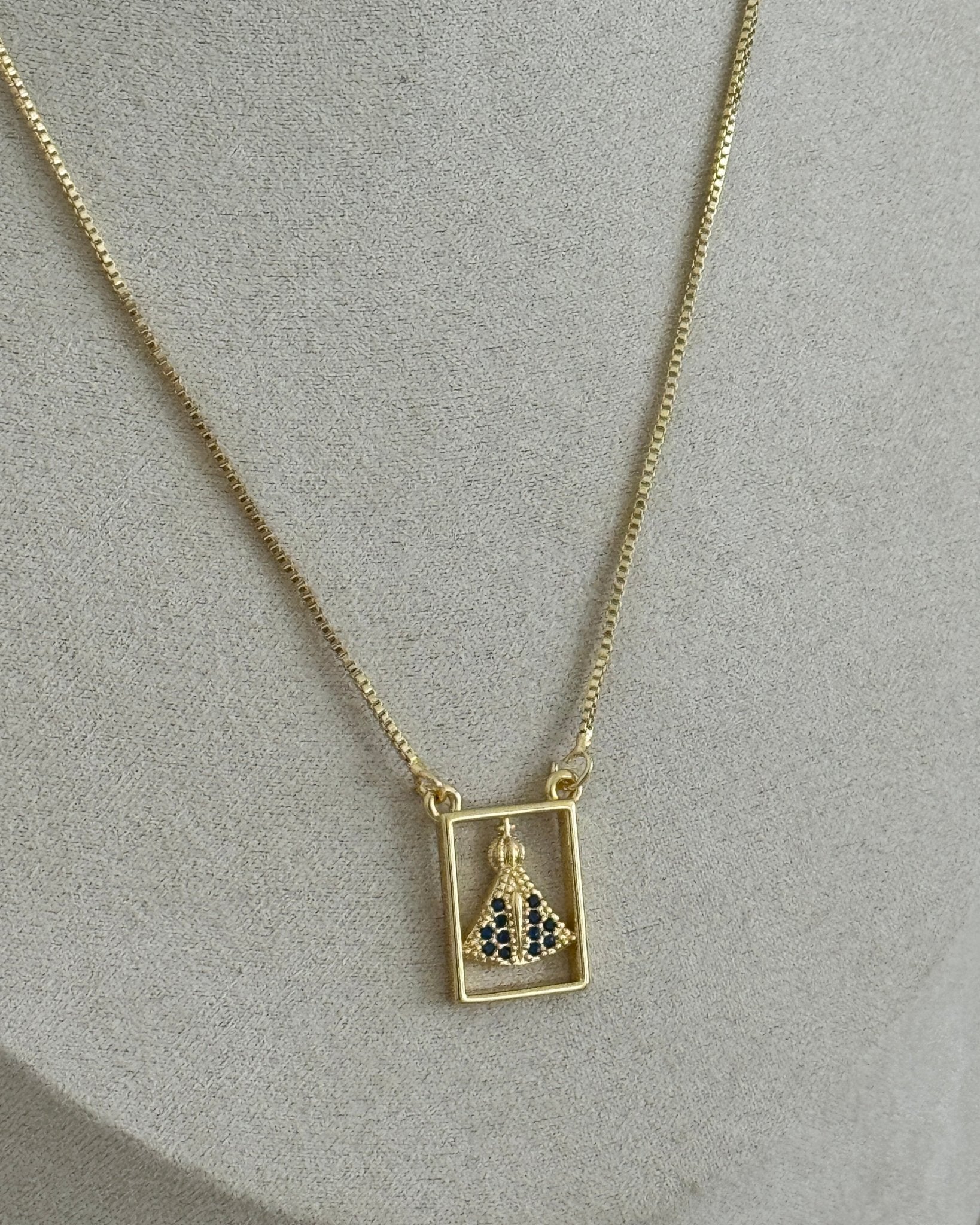 Del Valle Virgin Necklace - Necklace | LimaLimón Store - 3