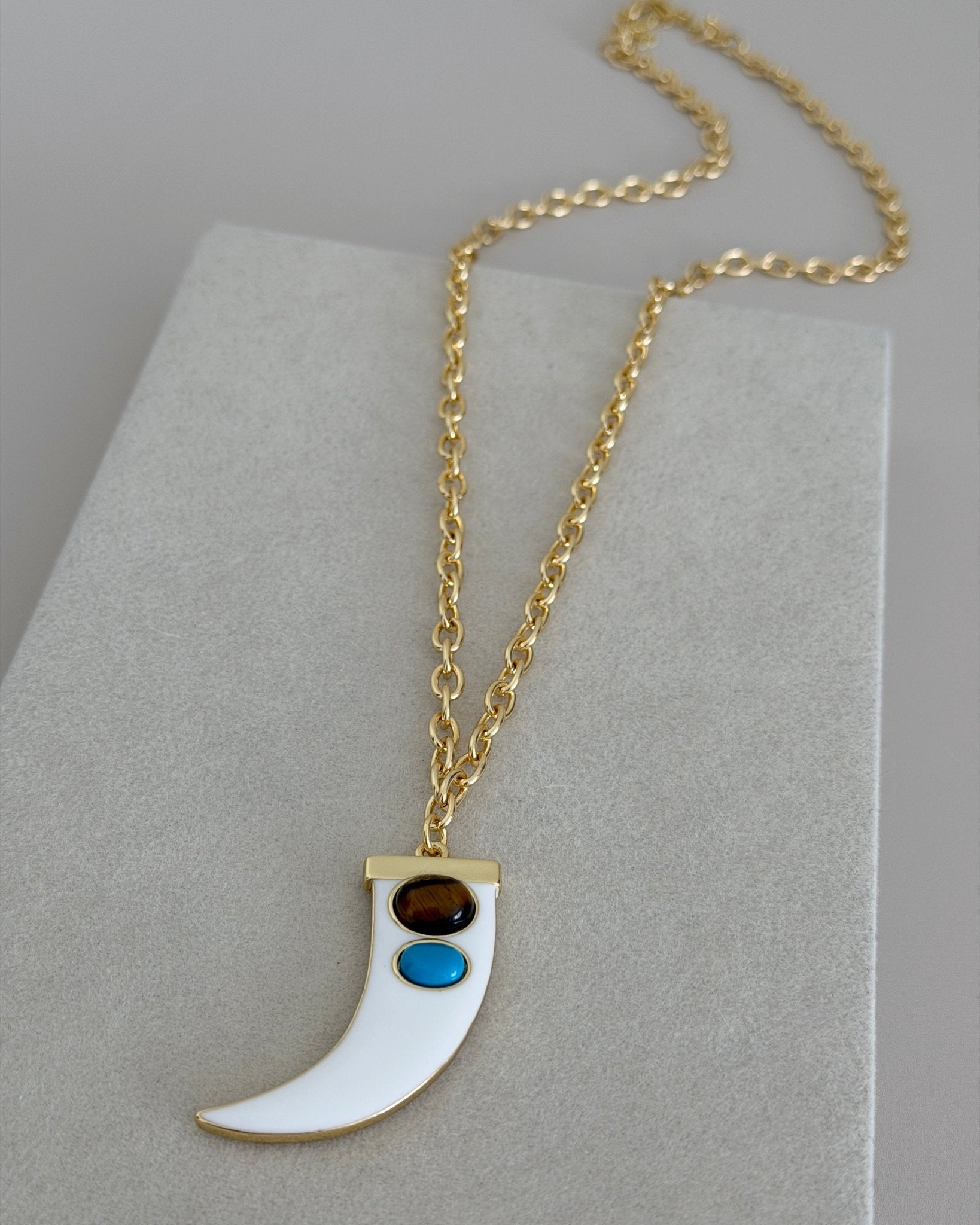 Enamel Talisman Horn Necklace - Necklace | LimaLimón Store - 2